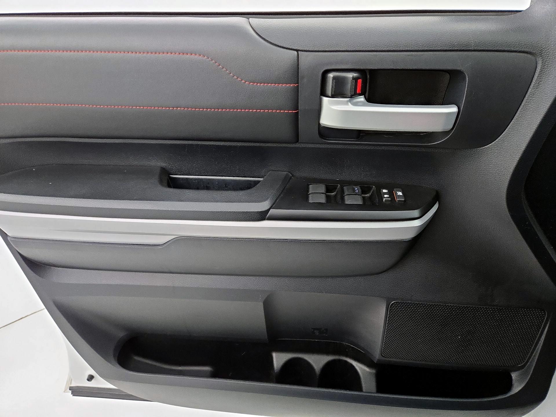 Thumbnail: 2019 Toyota Tundra - 12