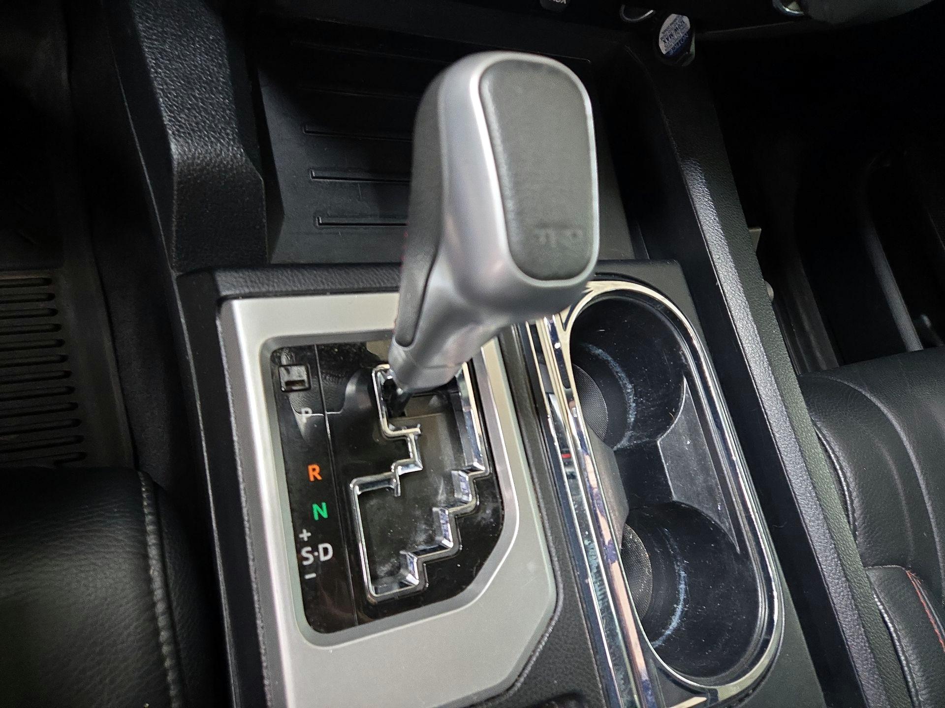 Thumbnail: 2019 Toyota Tundra - 17