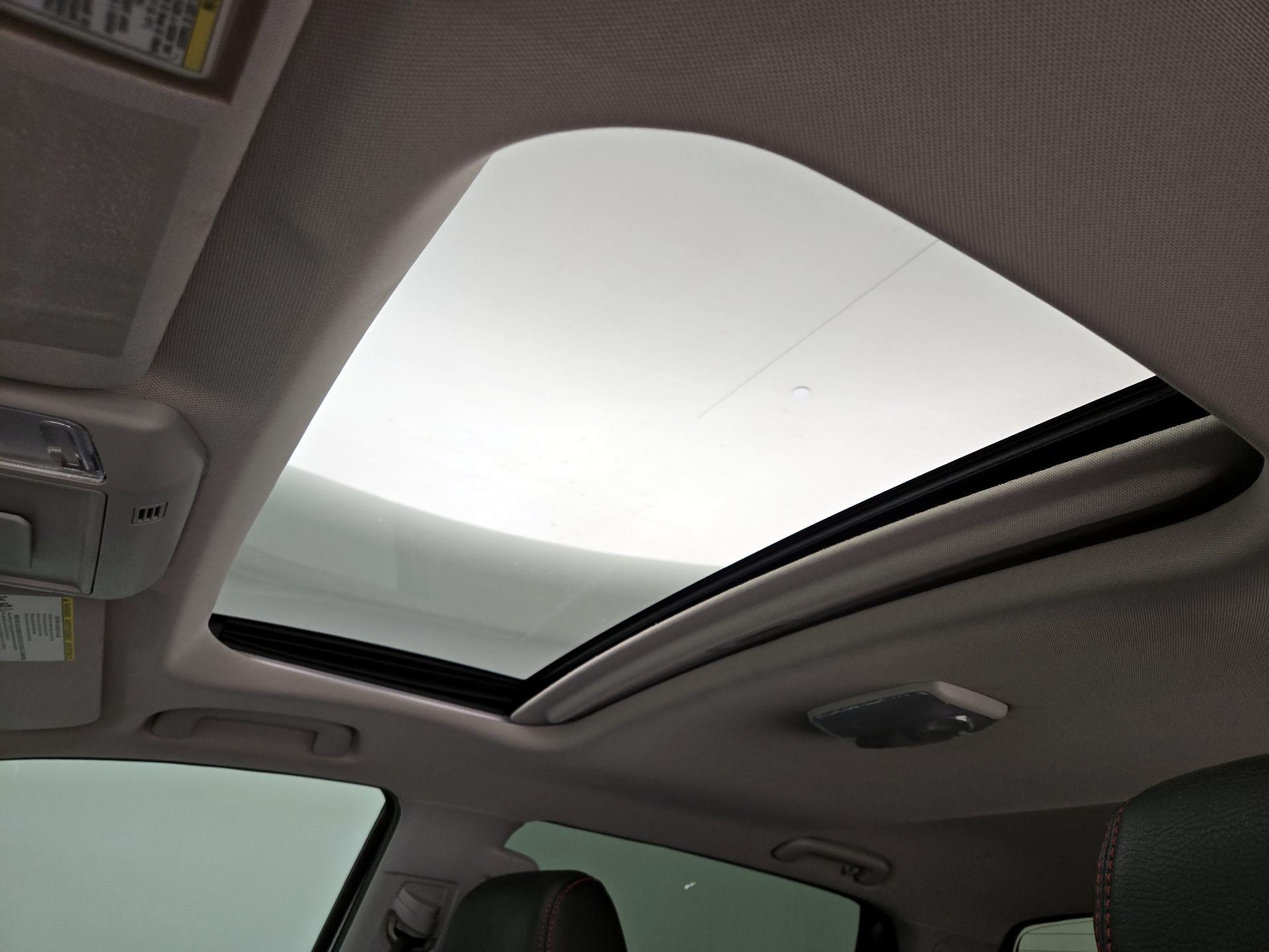 Thumbnail: 2019 Toyota Tundra - 19