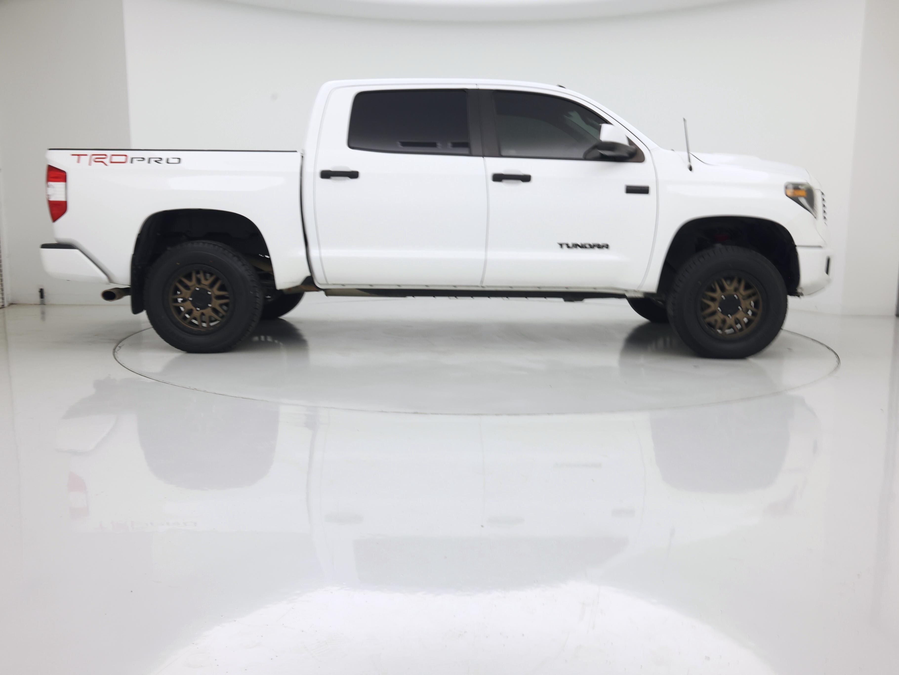 Thumbnail: 2019 Toyota Tundra - 7