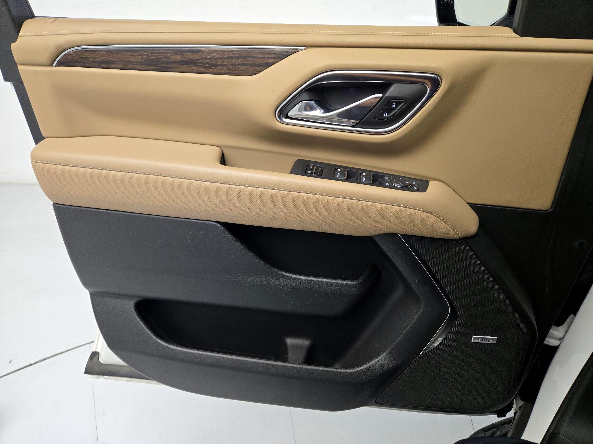 Thumbnail: 2023 Chevrolet Suburban - 12