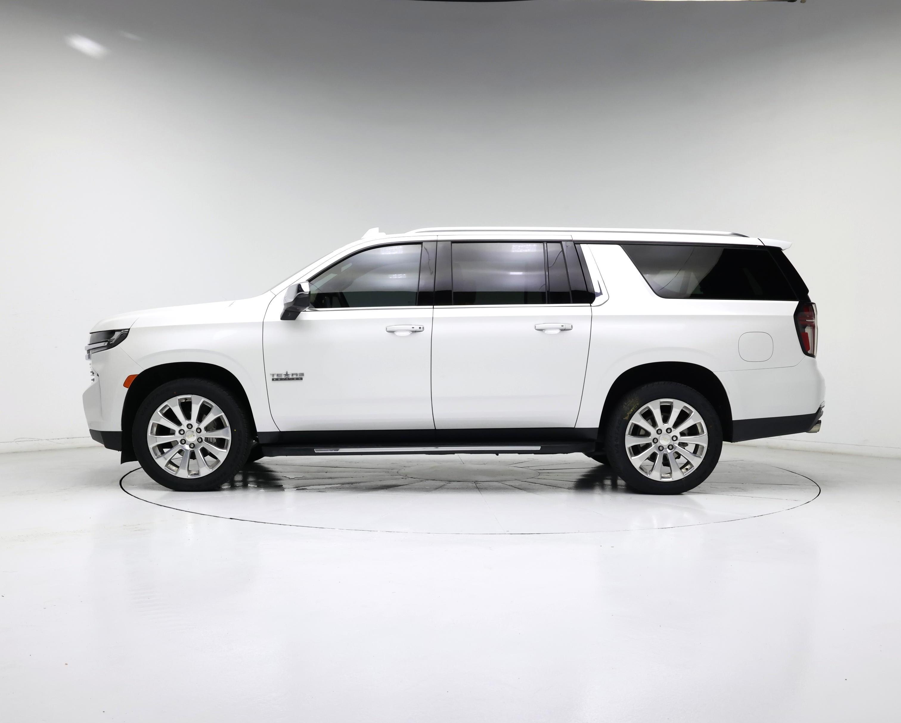 Thumbnail: 2023 Chevrolet Suburban - 3