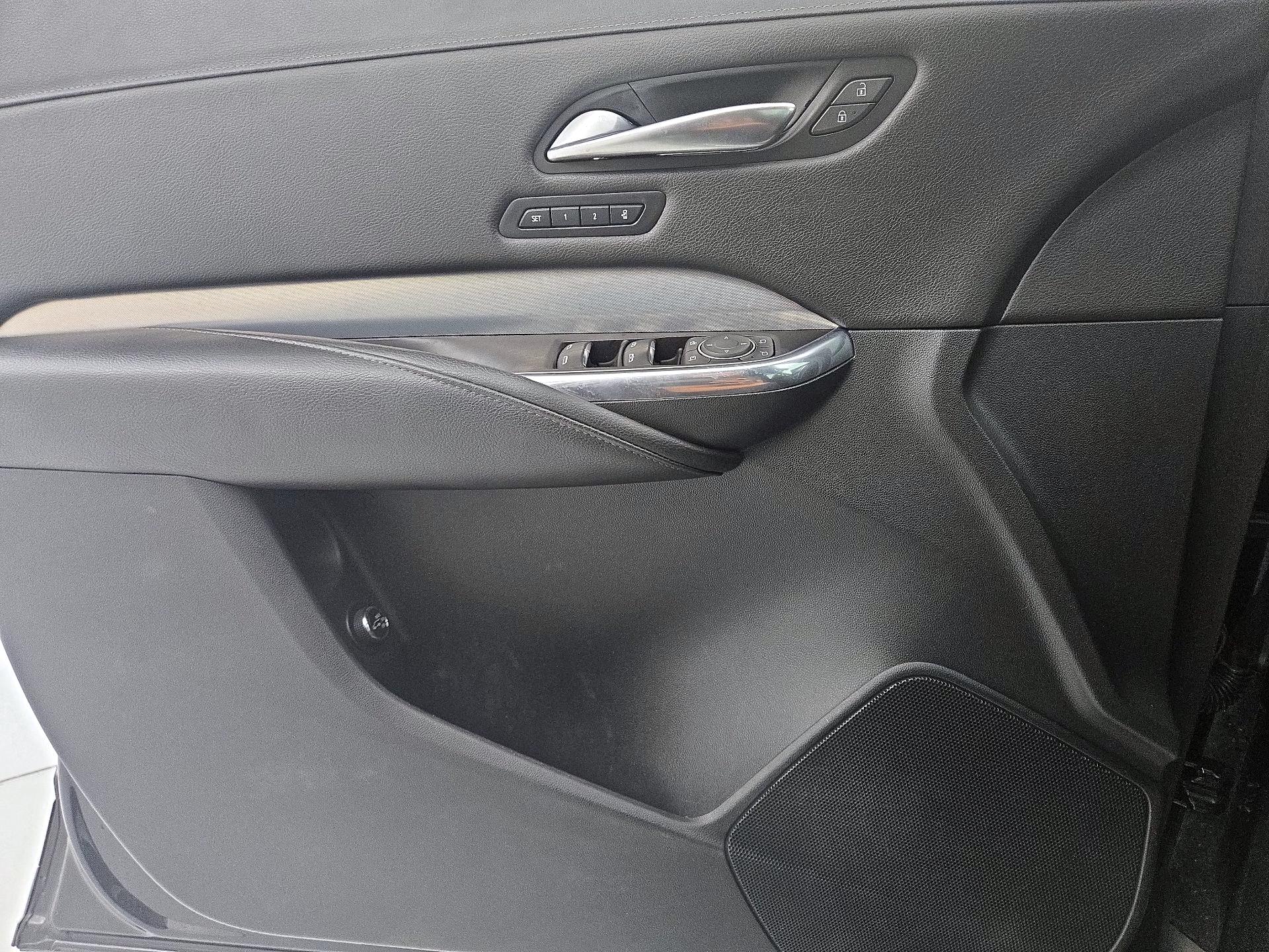 Thumbnail: 2019 Cadillac XT4 - 12