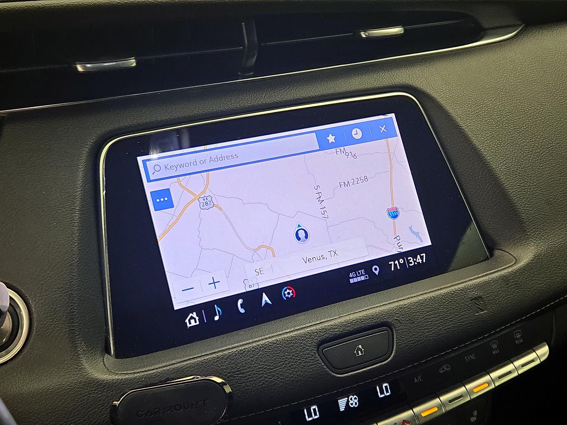 Thumbnail: 2019 Cadillac XT4 - 14