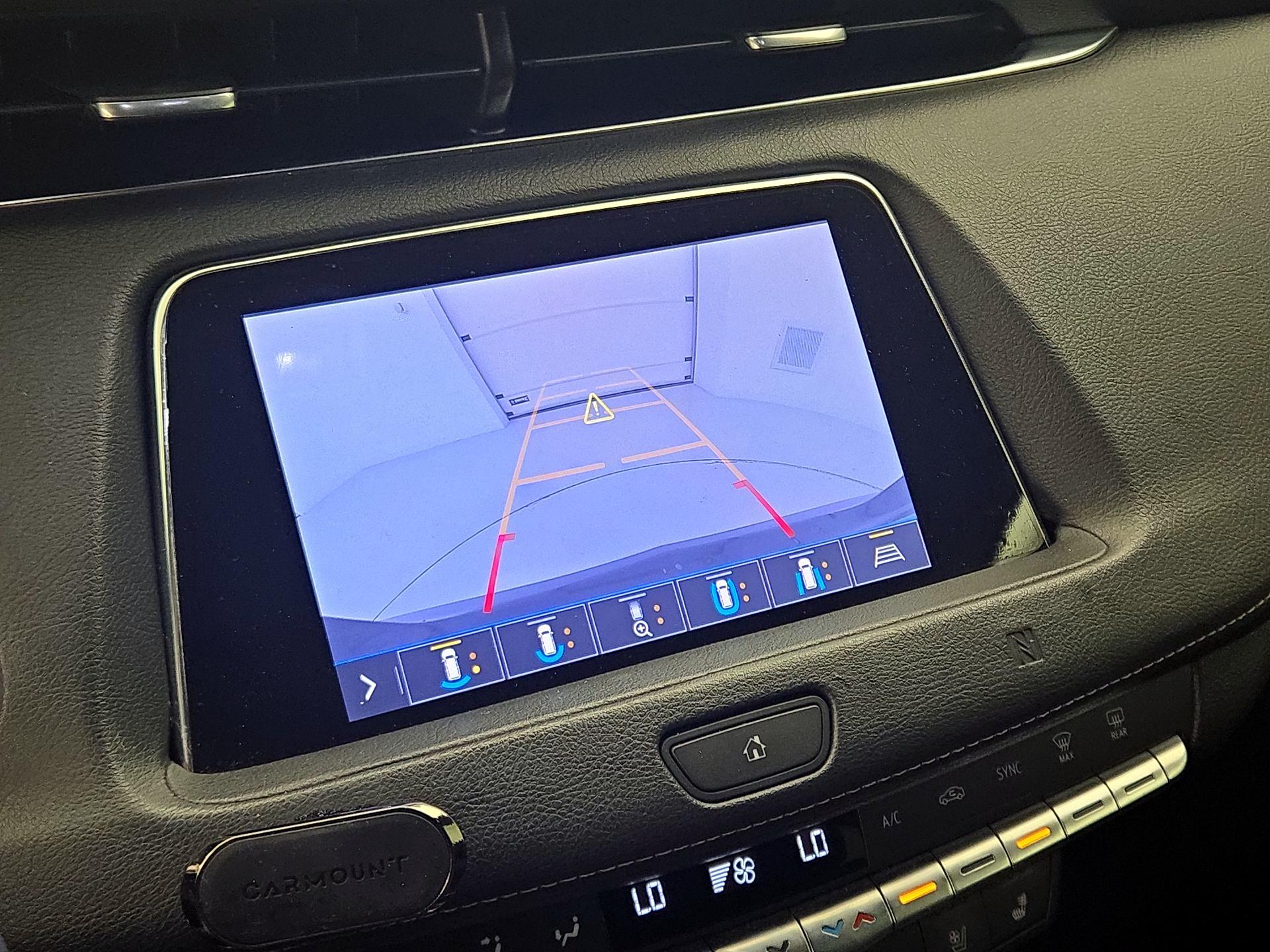 Thumbnail: 2019 Cadillac XT4 - 15