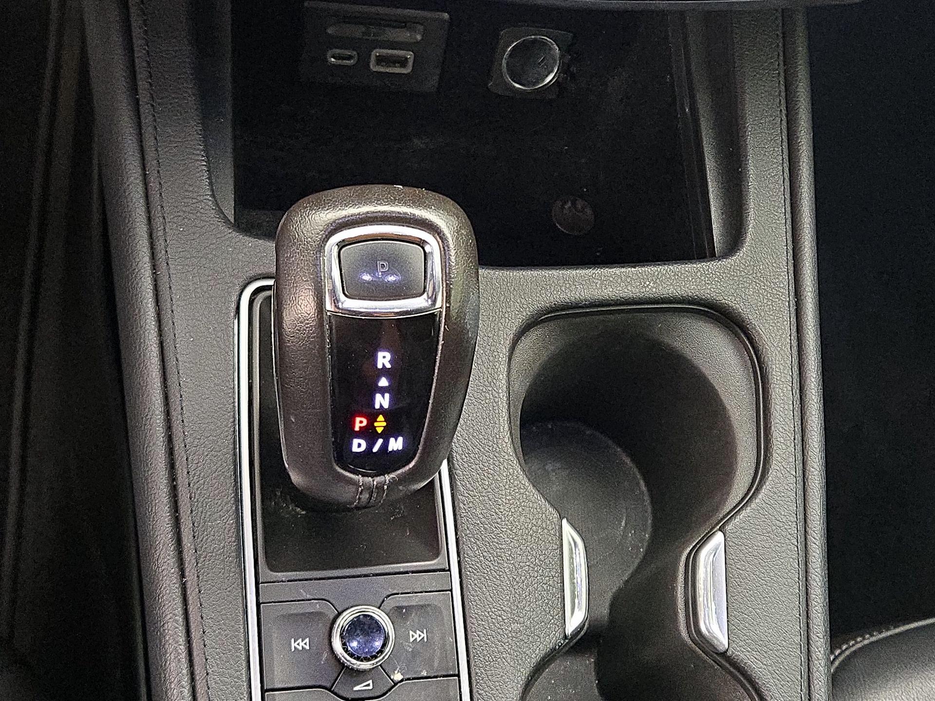 Thumbnail: 2019 Cadillac XT4 - 18