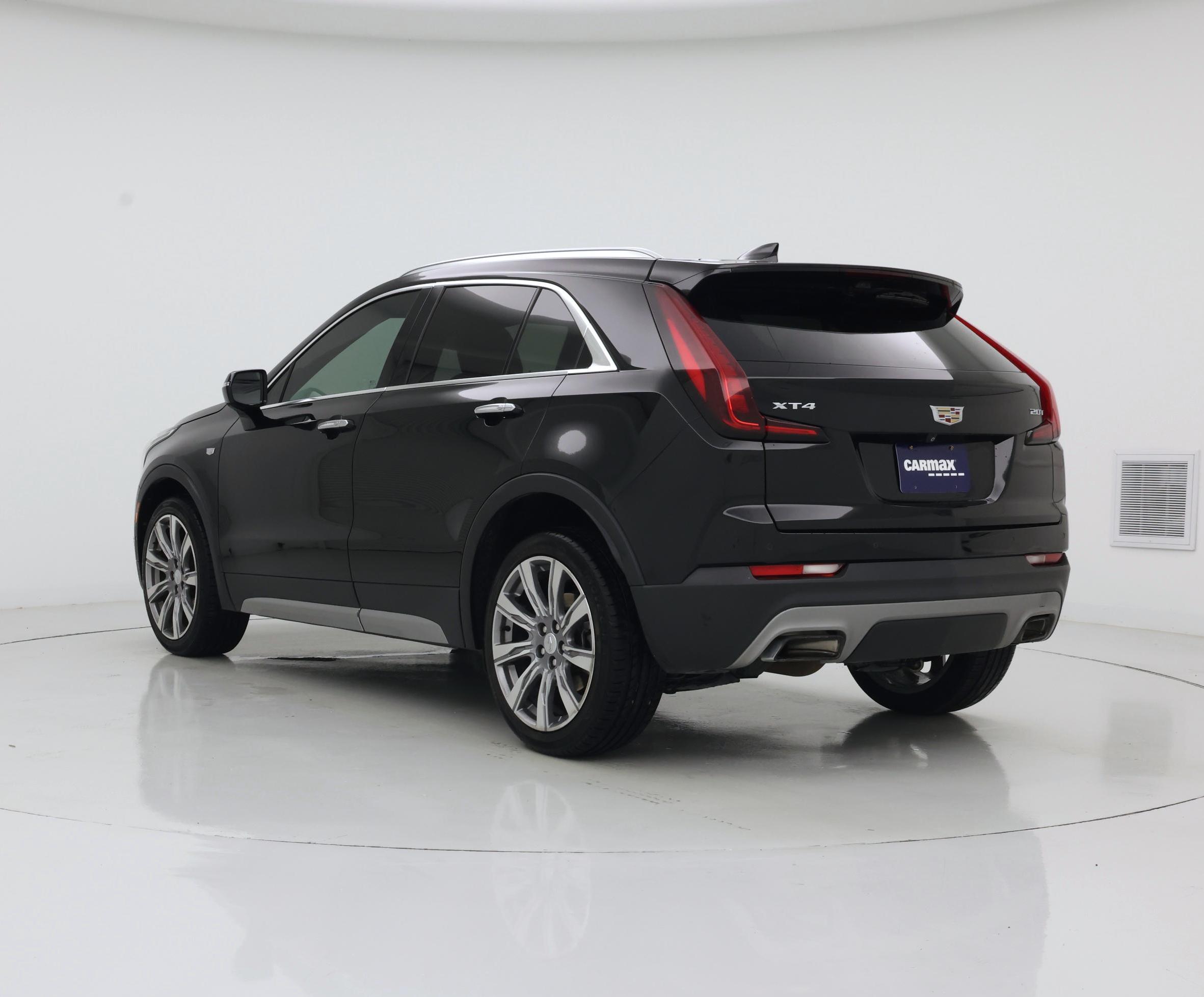 Thumbnail: 2019 Cadillac XT4 - 2