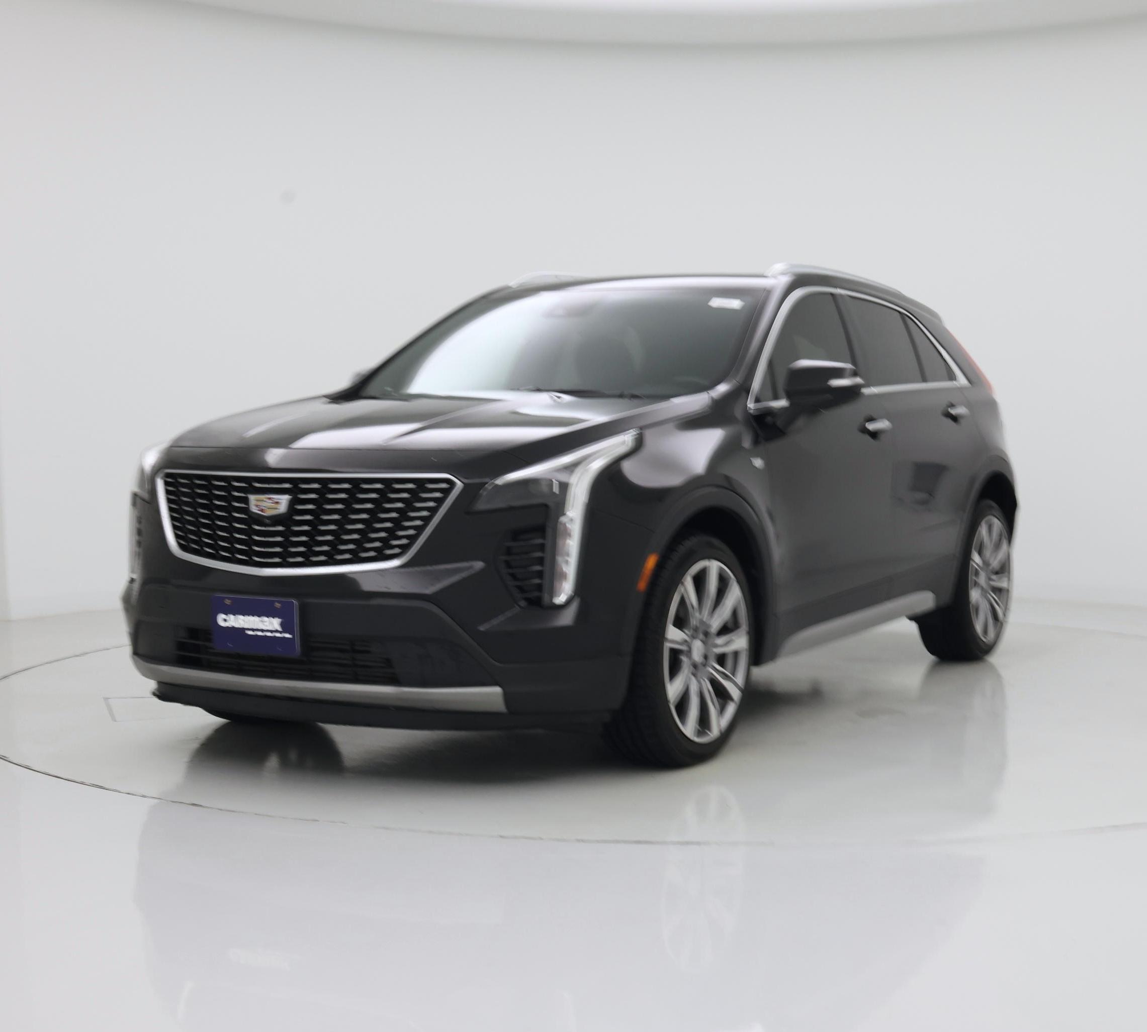 Thumbnail: 2019 Cadillac XT4 - 4