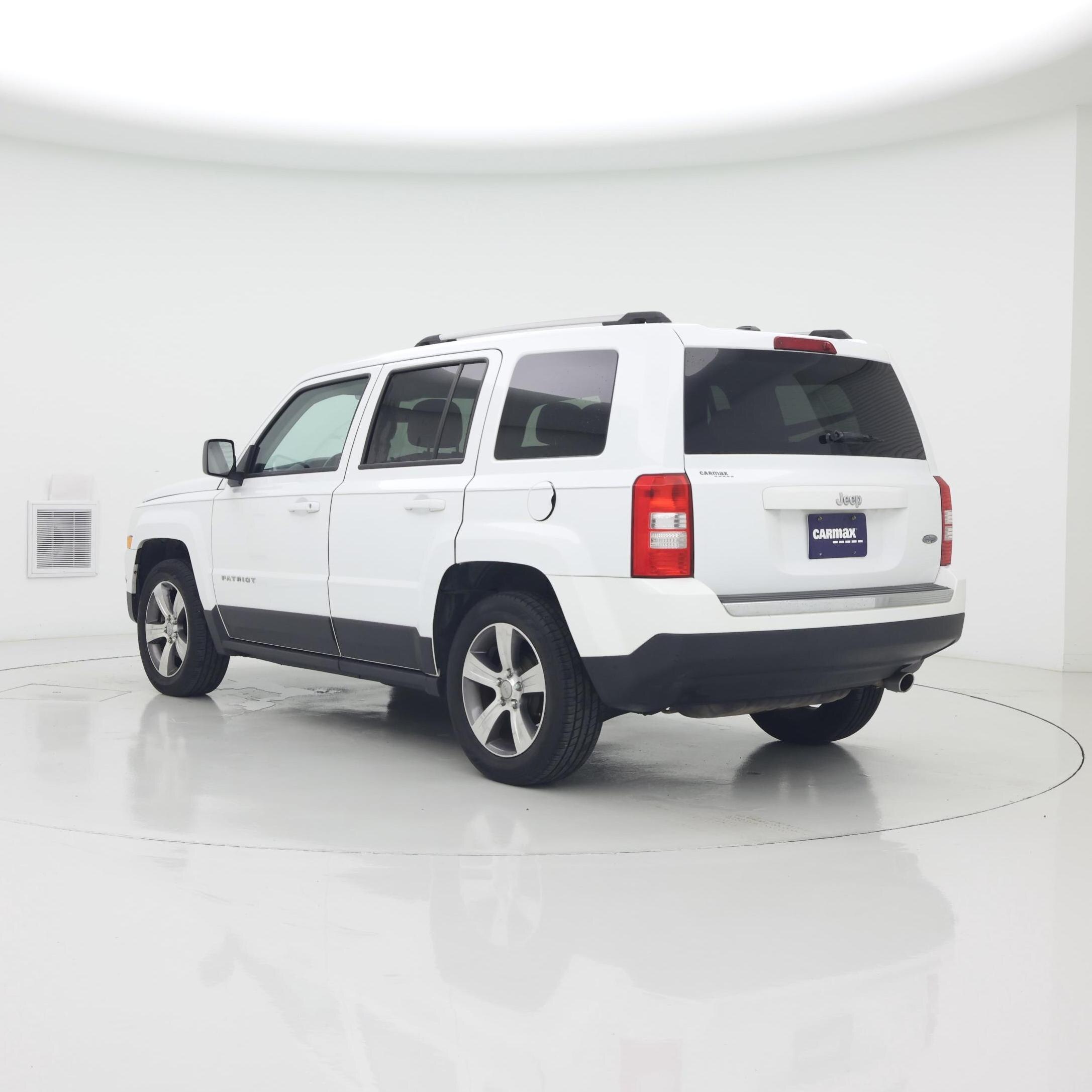 Thumbnail: 2016 Jeep Patriot - 2