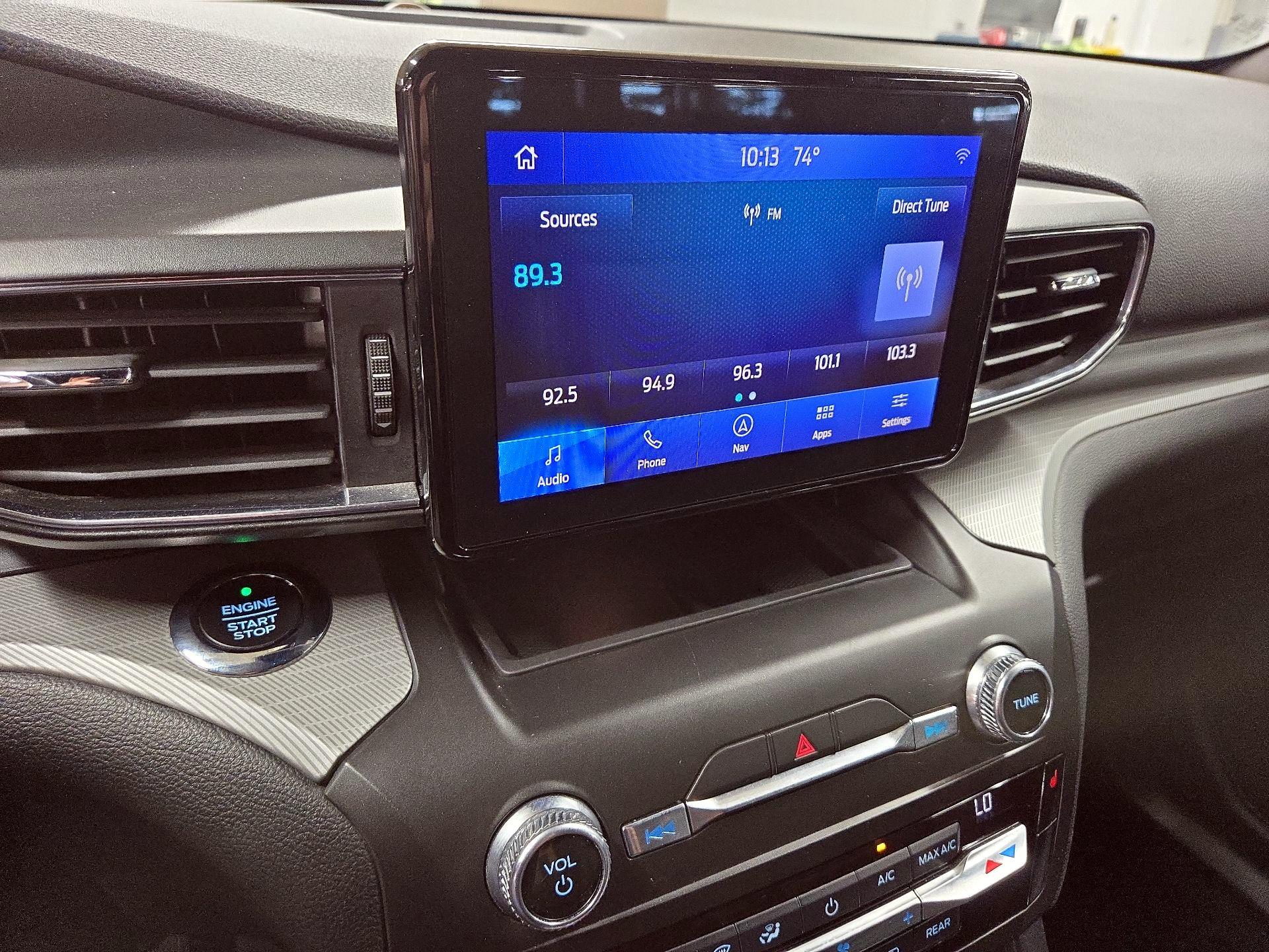 Thumbnail: 2020 Ford Explorer - 16