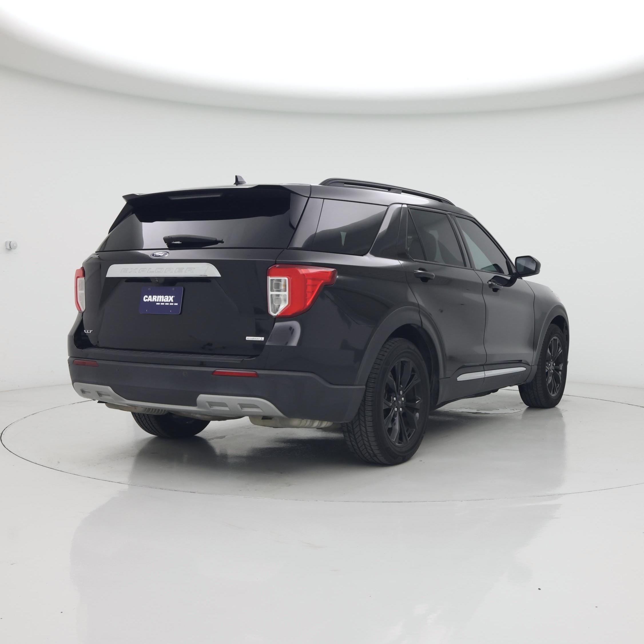 Thumbnail: 2020 Ford Explorer - 8