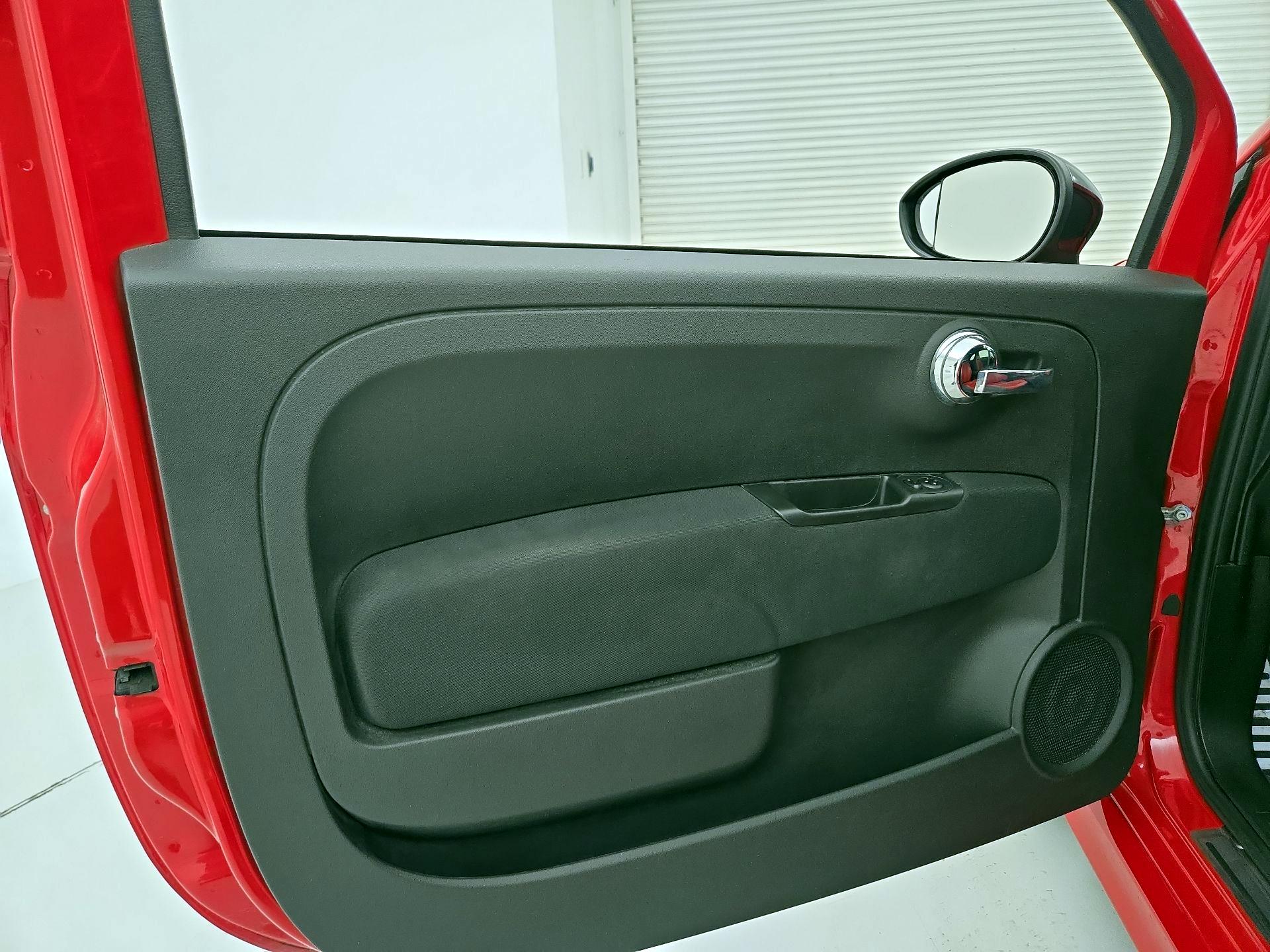 Thumbnail: 2015 Fiat 500 - 12