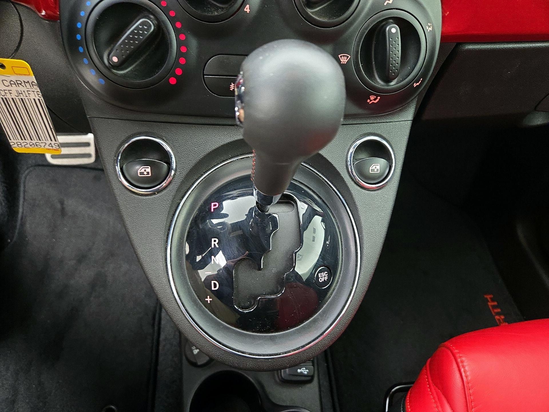 Thumbnail: 2015 Fiat 500 - 15