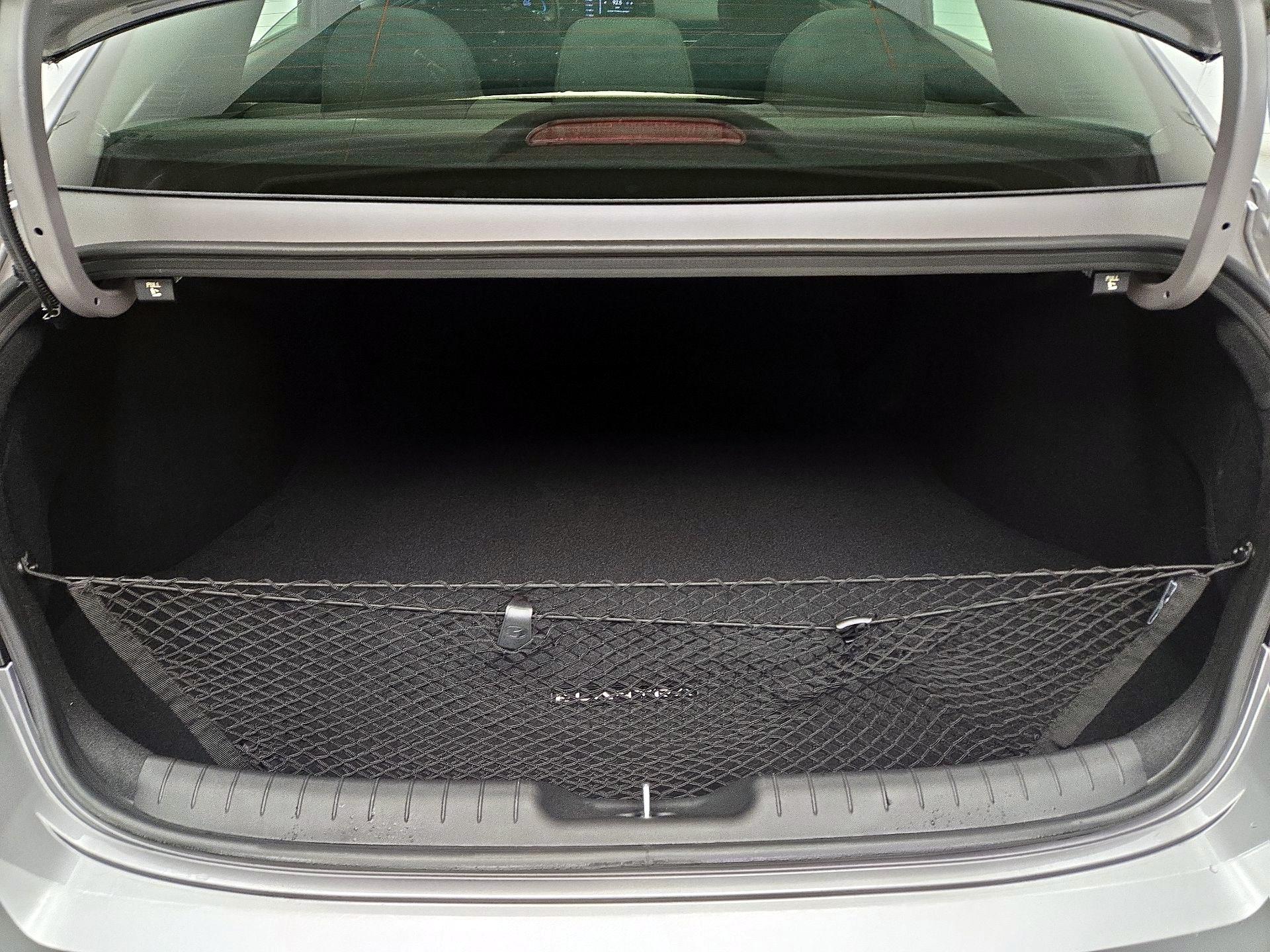 Thumbnail: 2025 Hyundai Elantra - 20