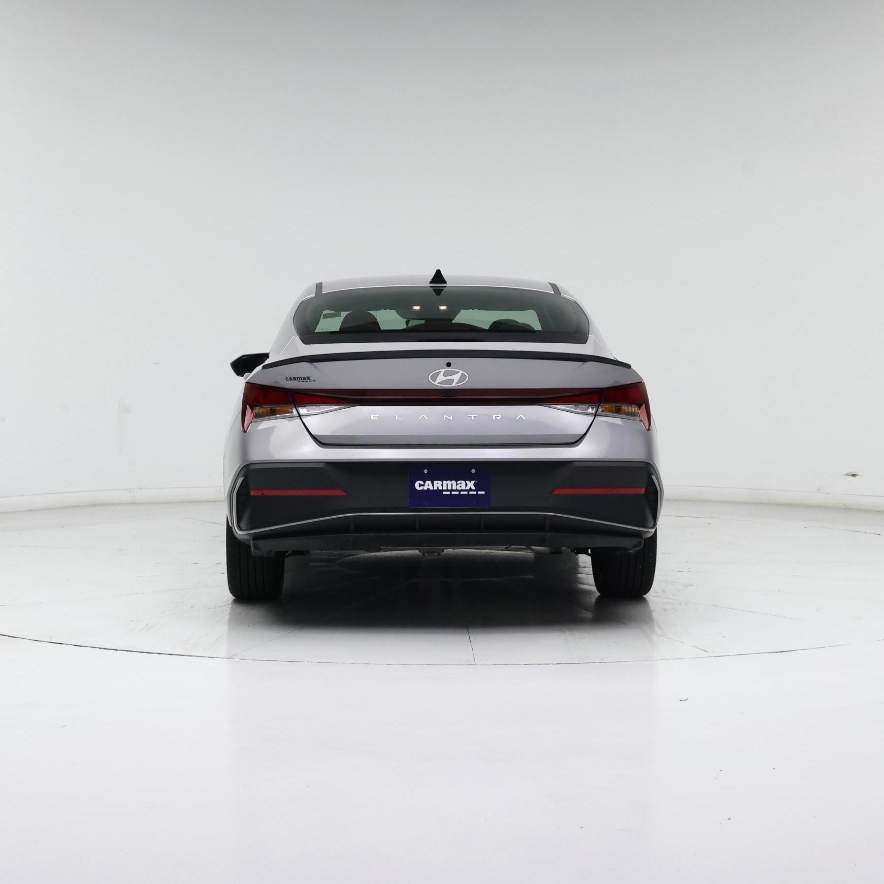 Thumbnail: 2025 Hyundai Elantra - 6