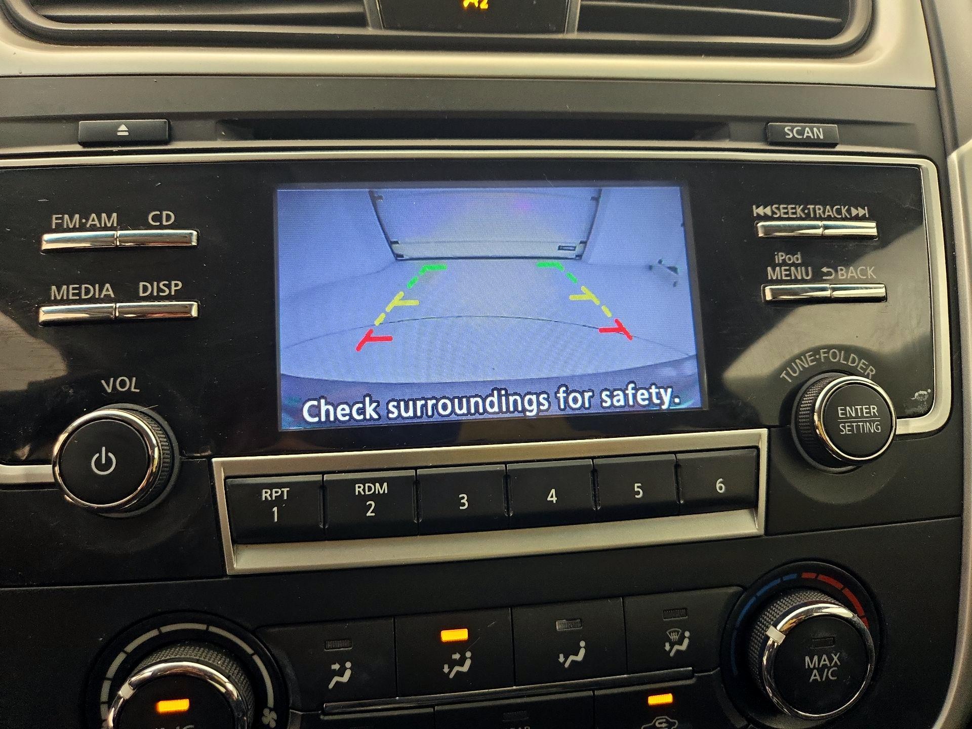 Thumbnail: 2018 Nissan Altima - 14