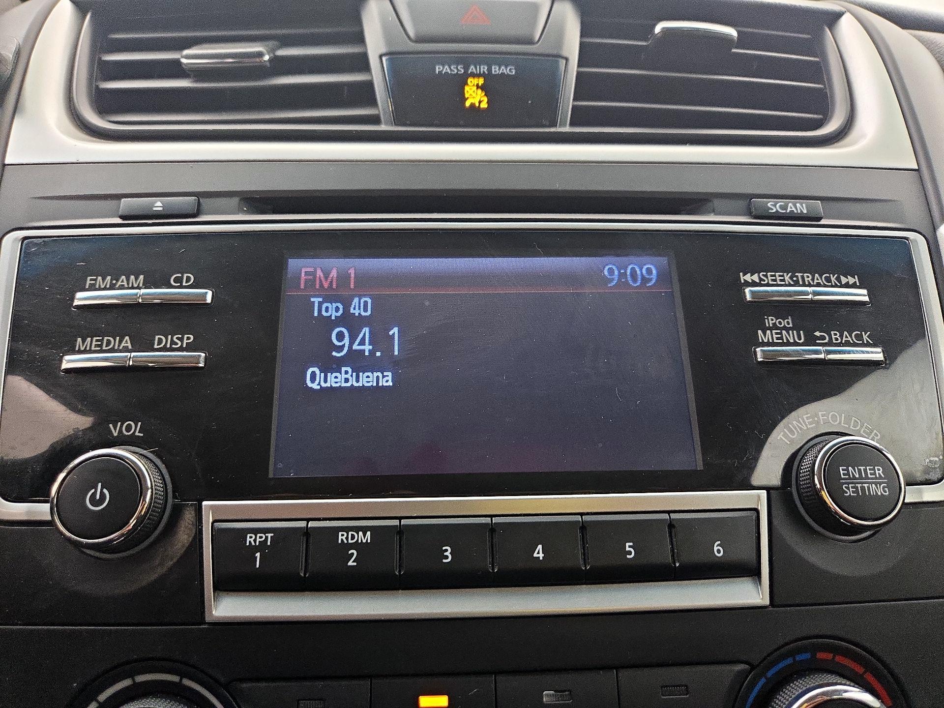 Thumbnail: 2018 Nissan Altima - 15