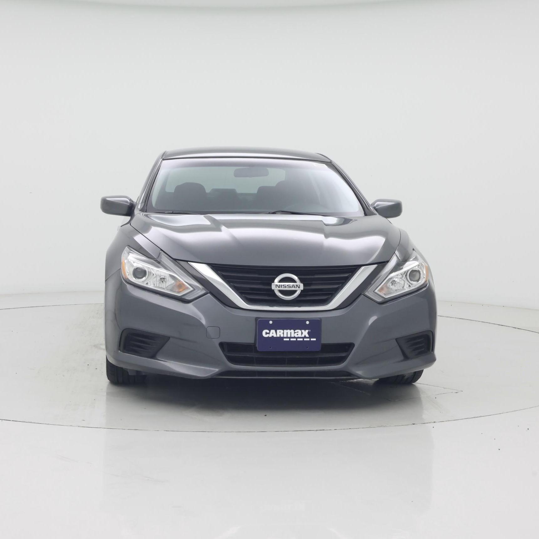 Thumbnail: 2018 Nissan Altima - 5