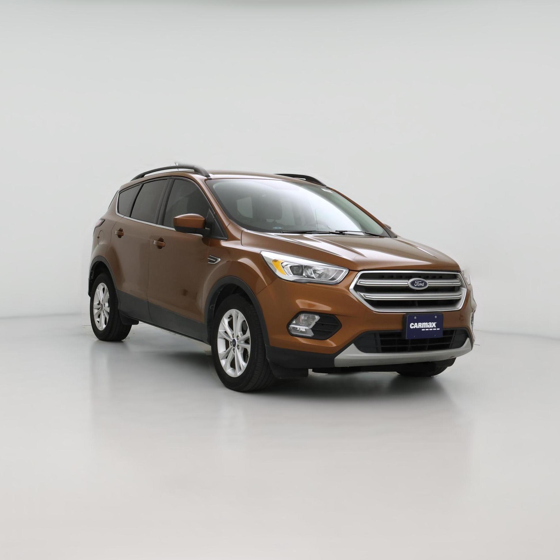 Thumbnail: 2017 Ford Escape - 1