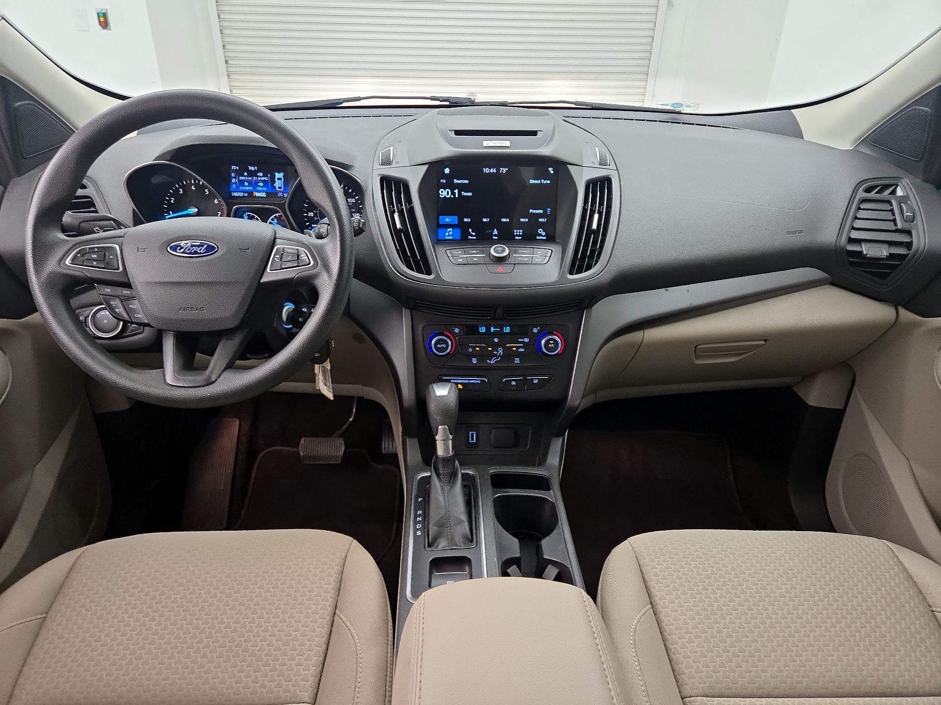 Thumbnail: 2017 Ford Escape - 9