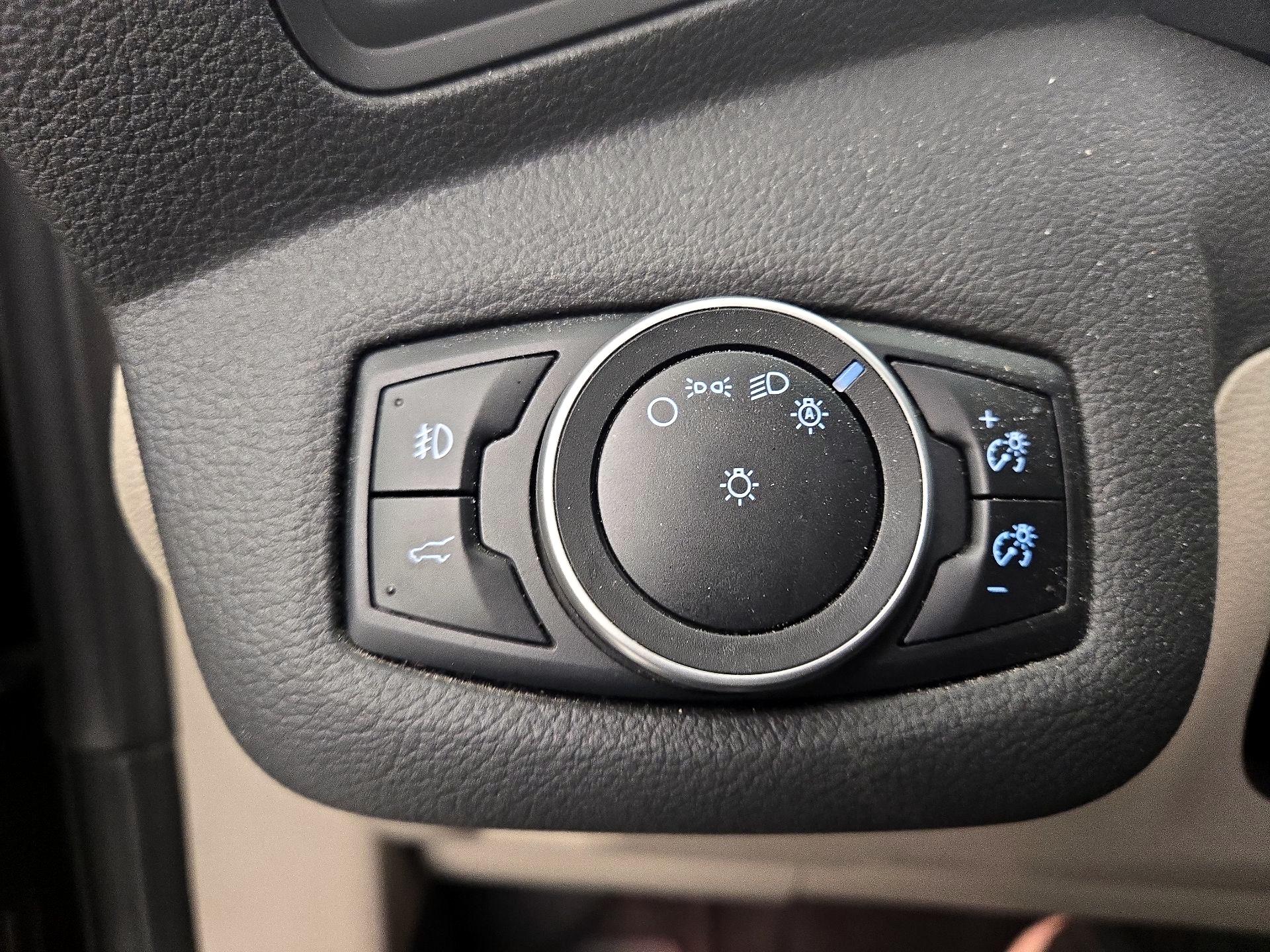 Thumbnail: 2017 Ford Escape - 13