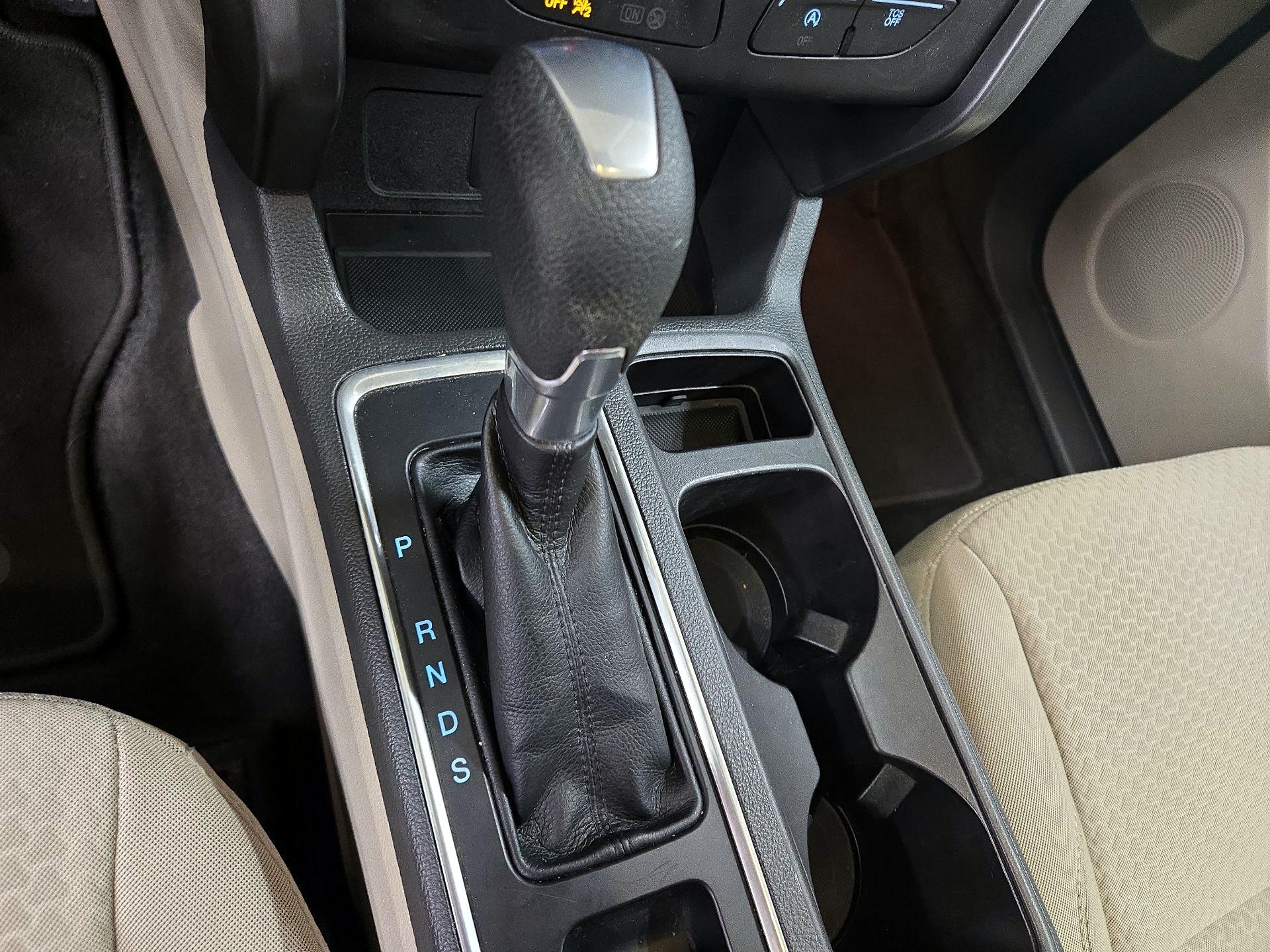 Thumbnail: 2017 Ford Escape - 18