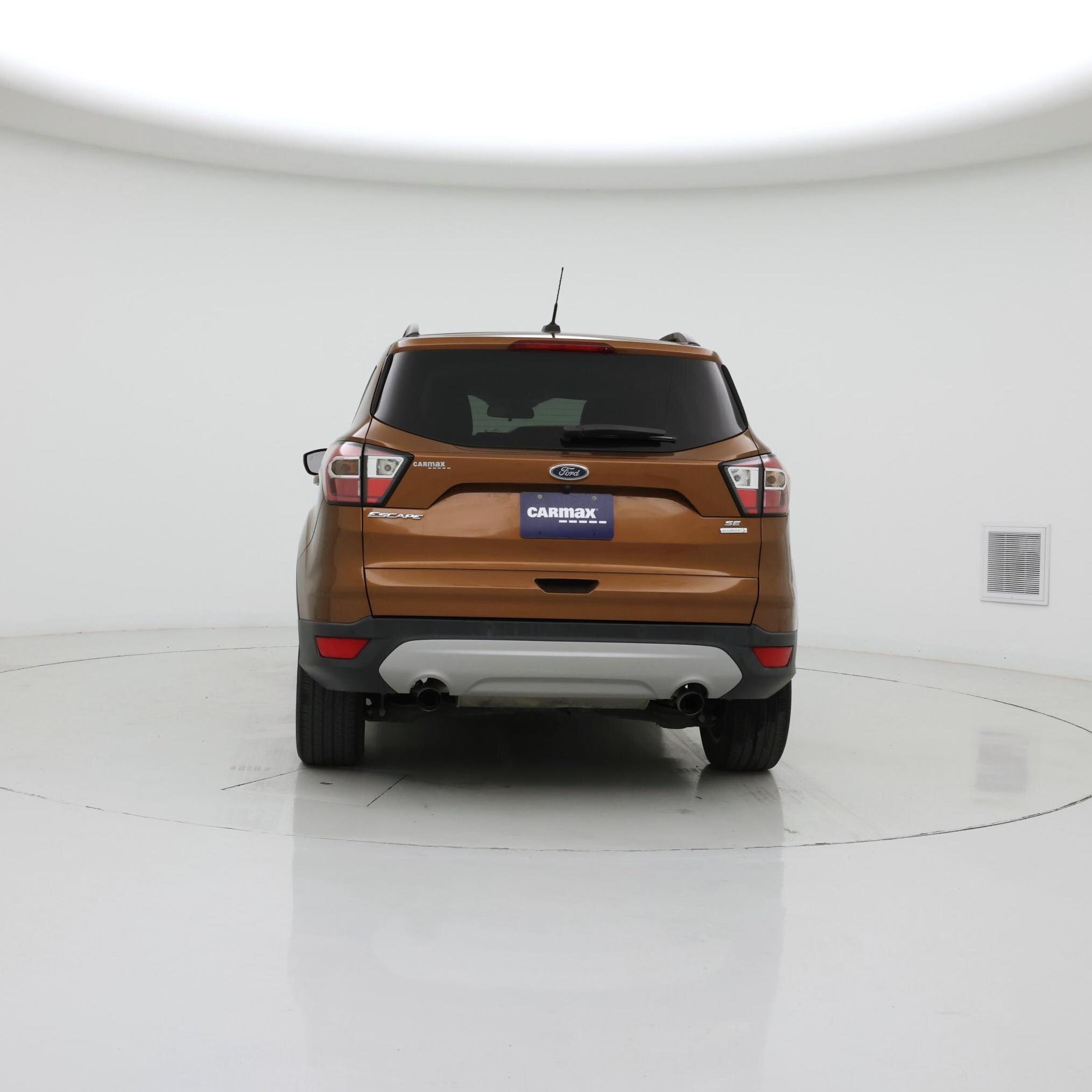 Thumbnail: 2017 Ford Escape - 6