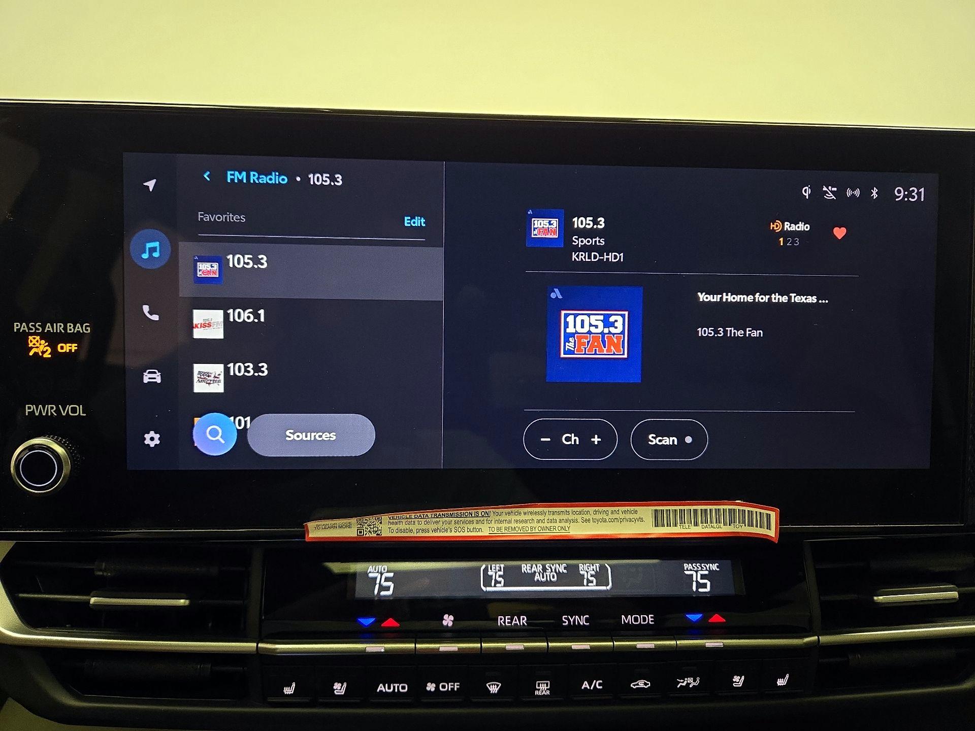 Thumbnail: 2025 Toyota Sienna - 15