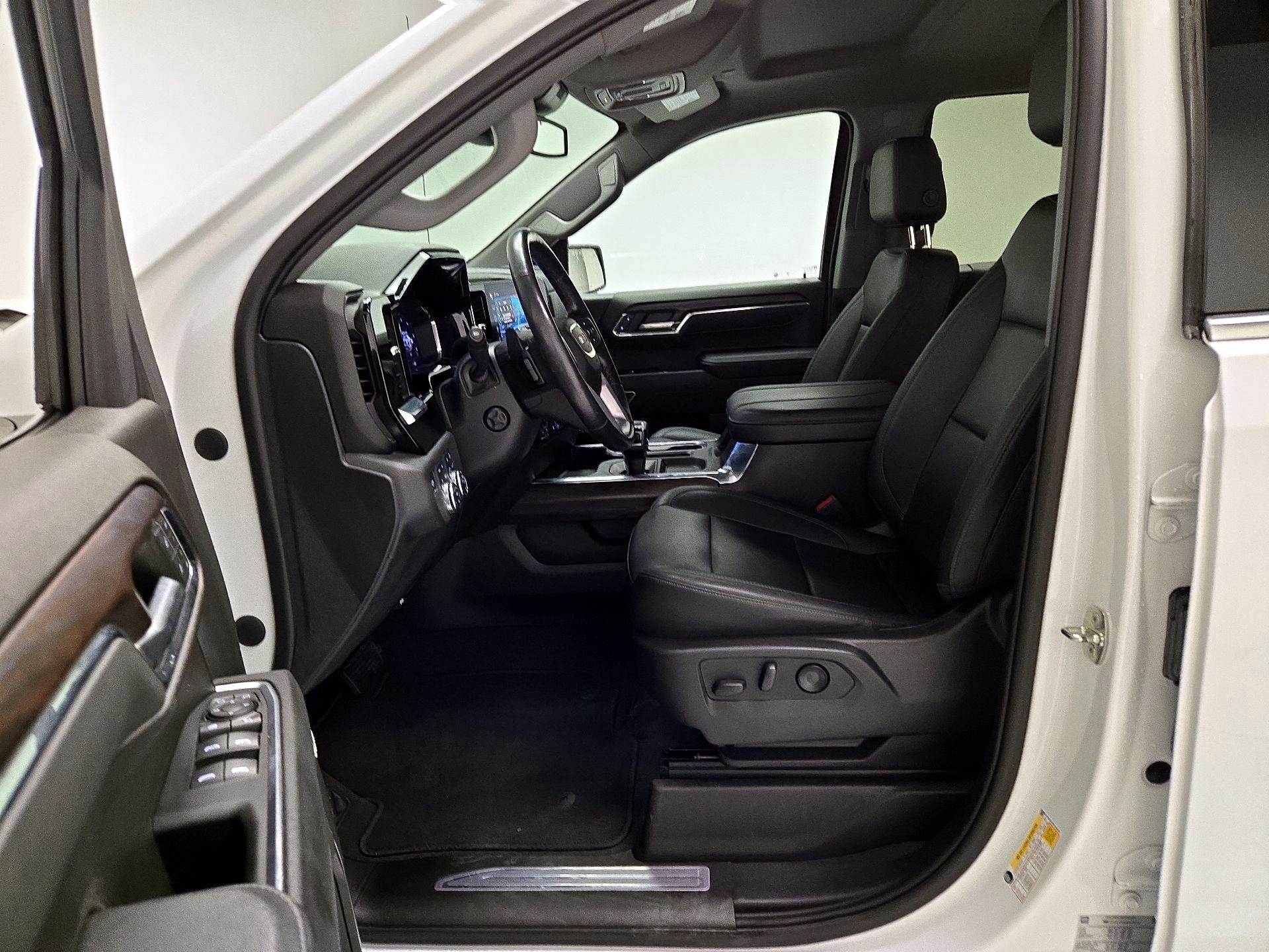 Thumbnail: 2023 GMC Sierra 1500 - 11