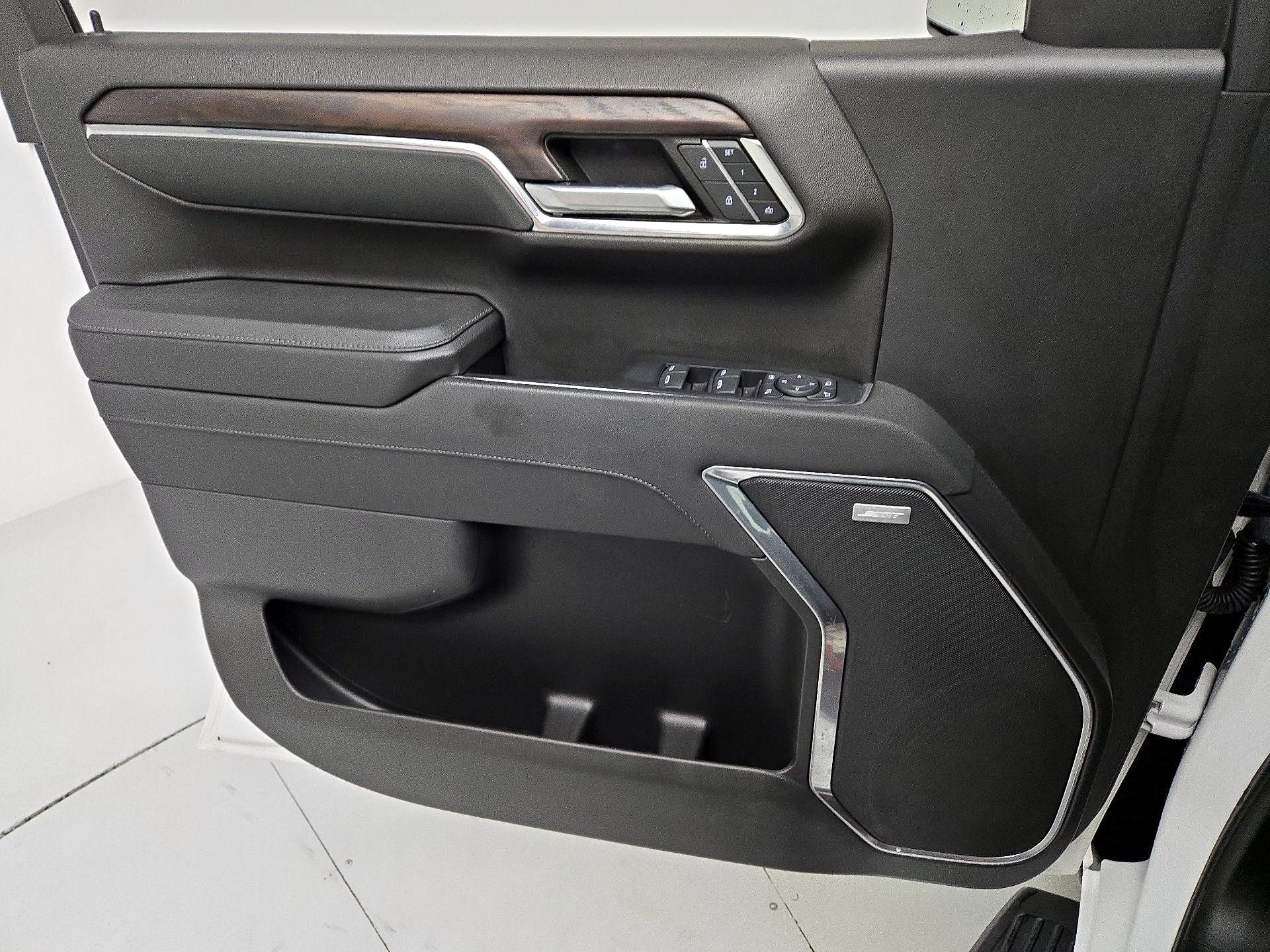 Thumbnail: 2023 GMC Sierra 1500 - 12