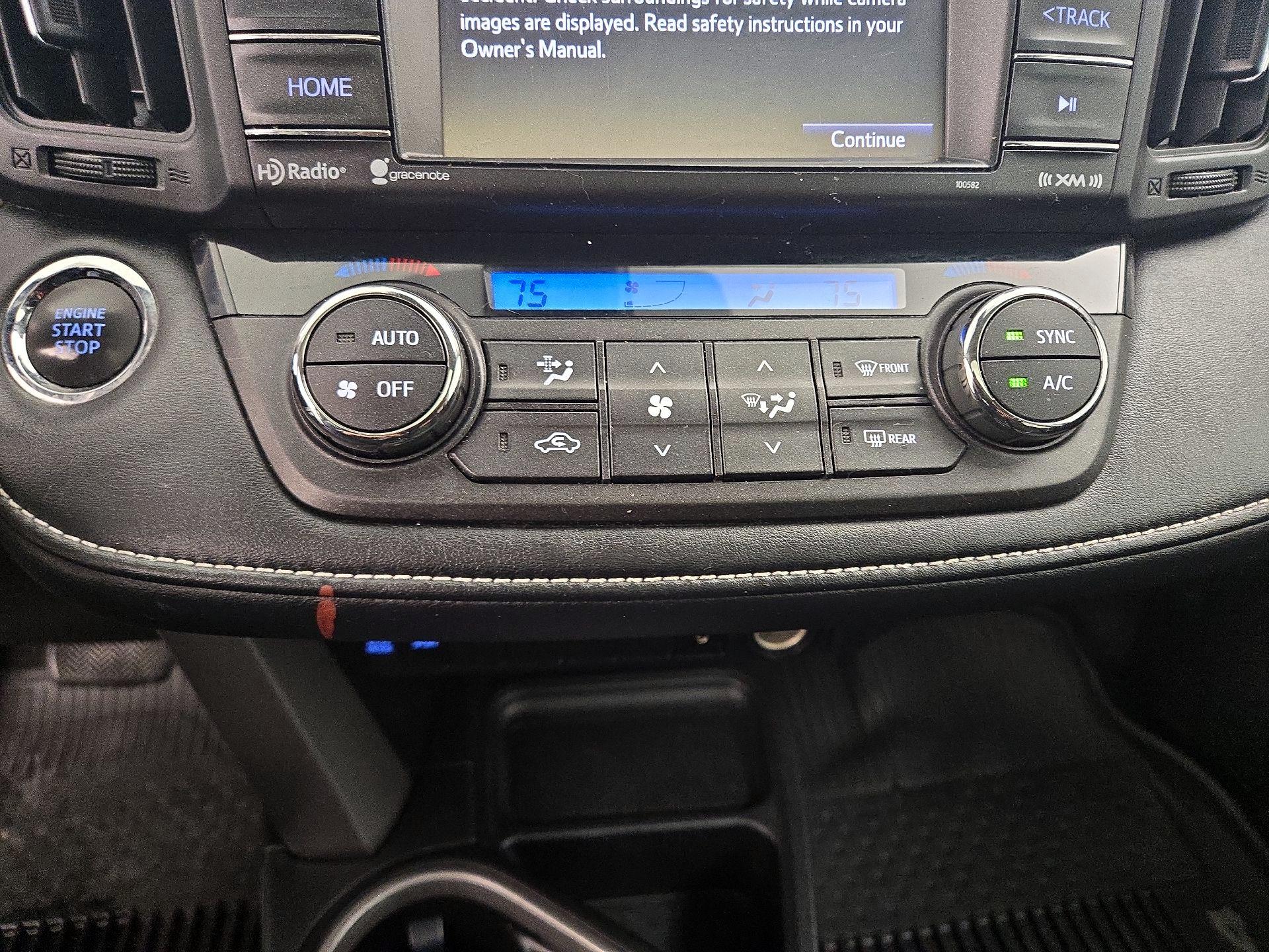 Thumbnail: 2017 Toyota RAV4 - 15