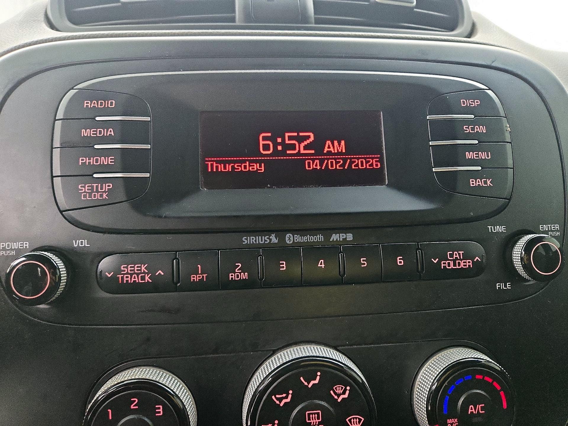 Thumbnail: 2016 Kia Soul - 14