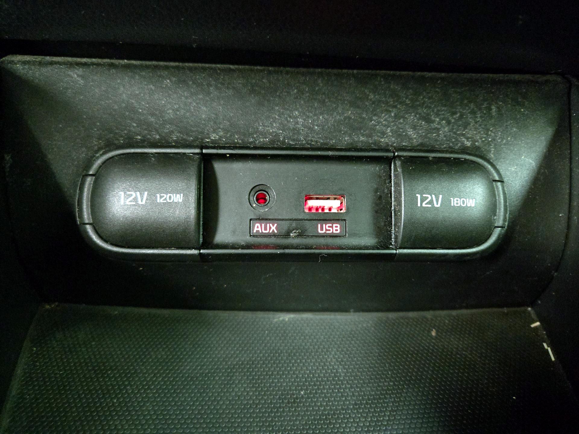 Thumbnail: 2016 Kia Soul - 17