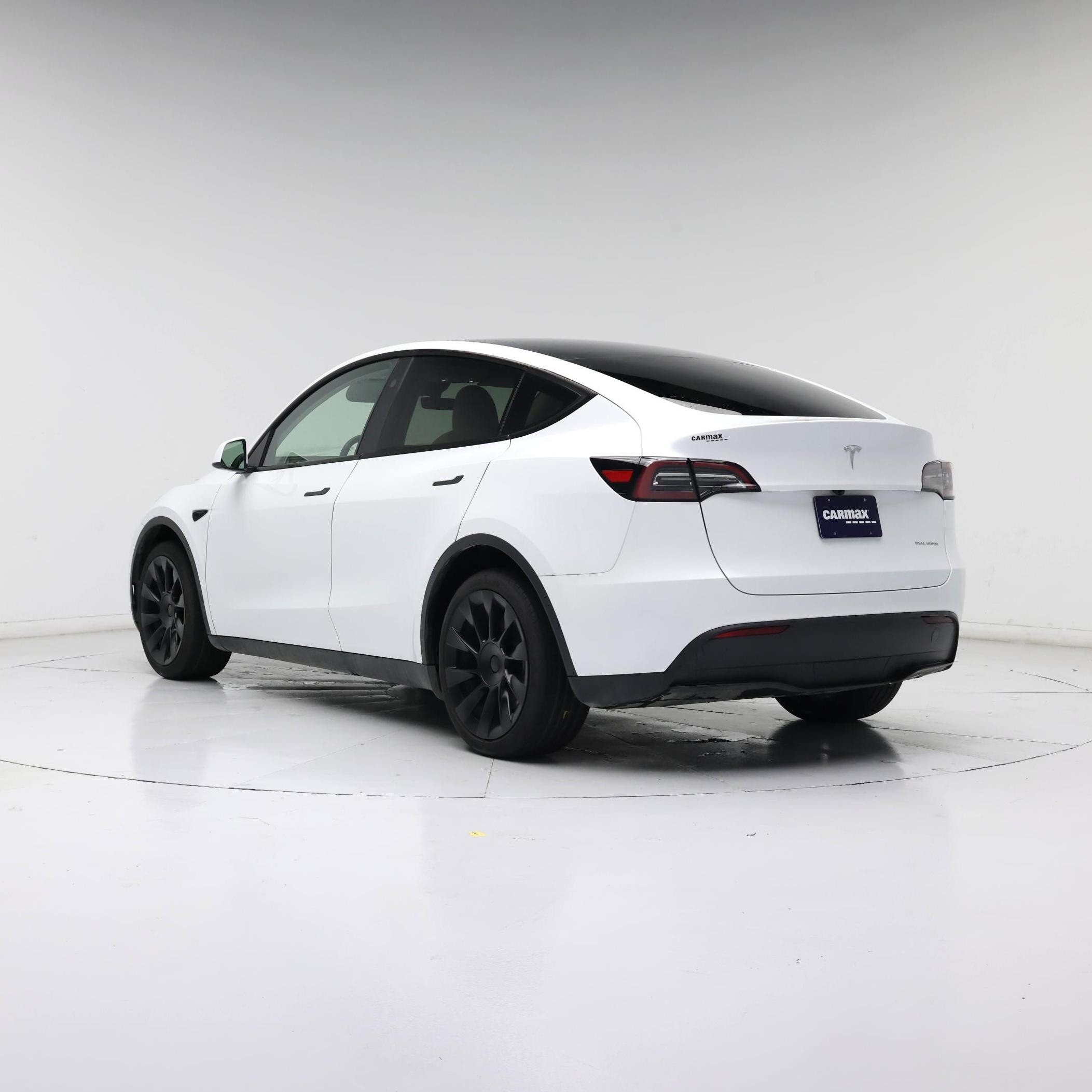 Thumbnail: 2024 Tesla Model Y - 2