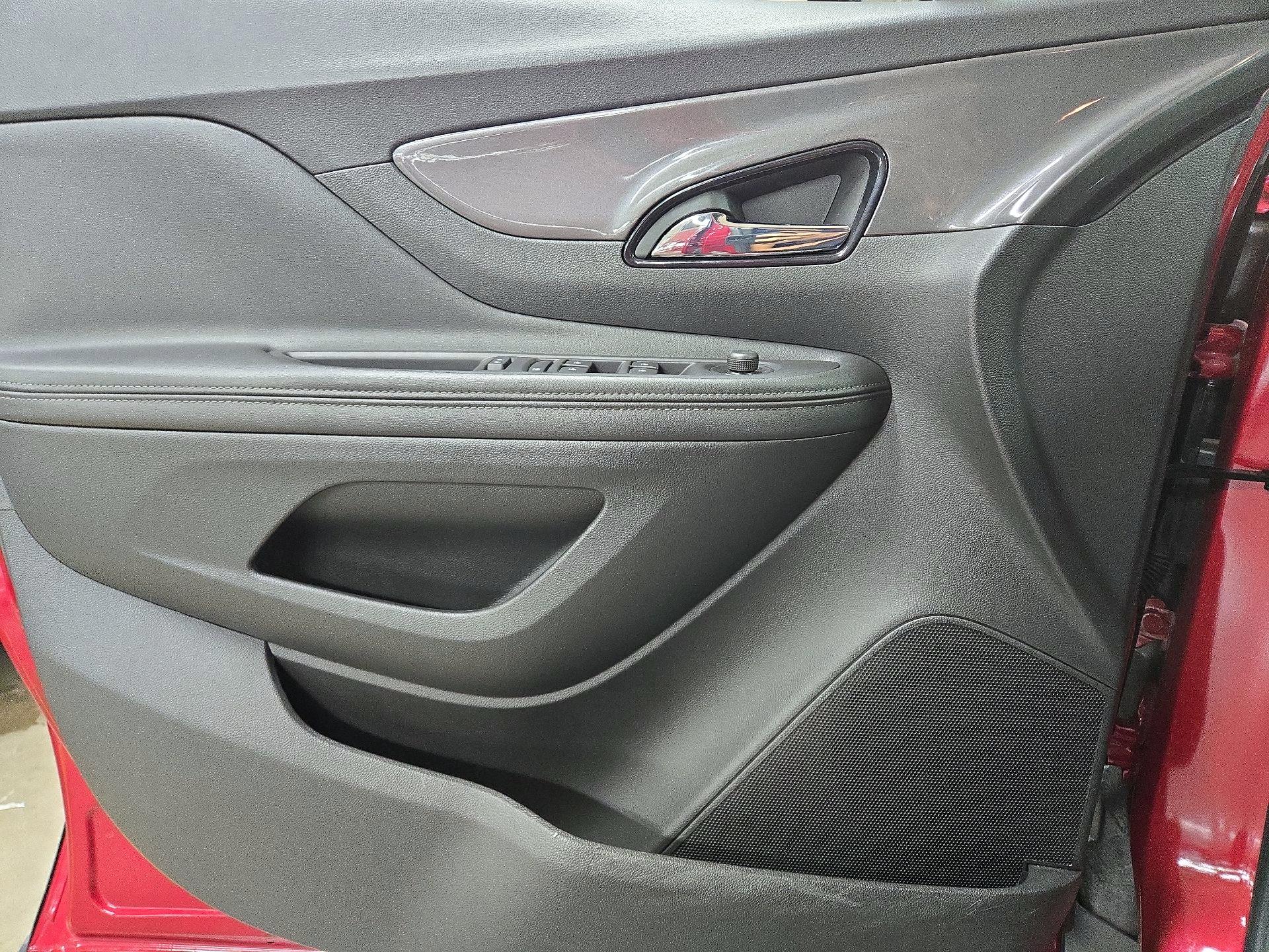 Thumbnail: 2018 Buick Encore - 12