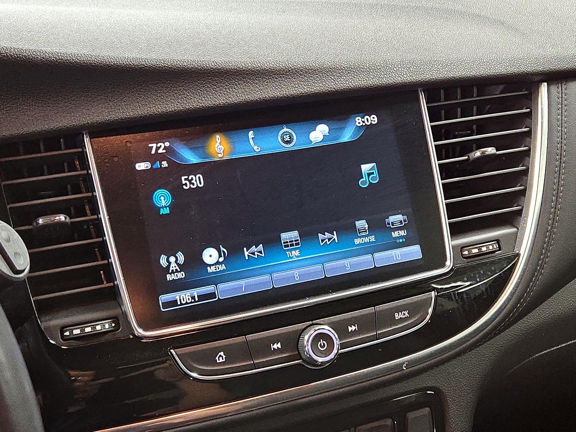 Thumbnail: 2018 Buick Encore - 15