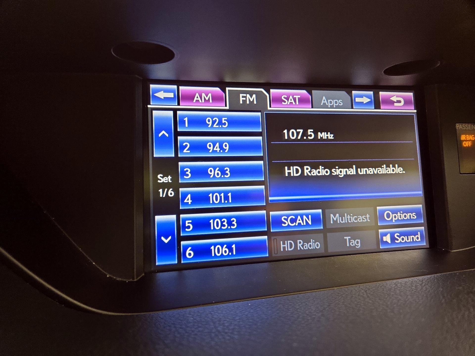 Thumbnail: 2014 Lexus ES - 15