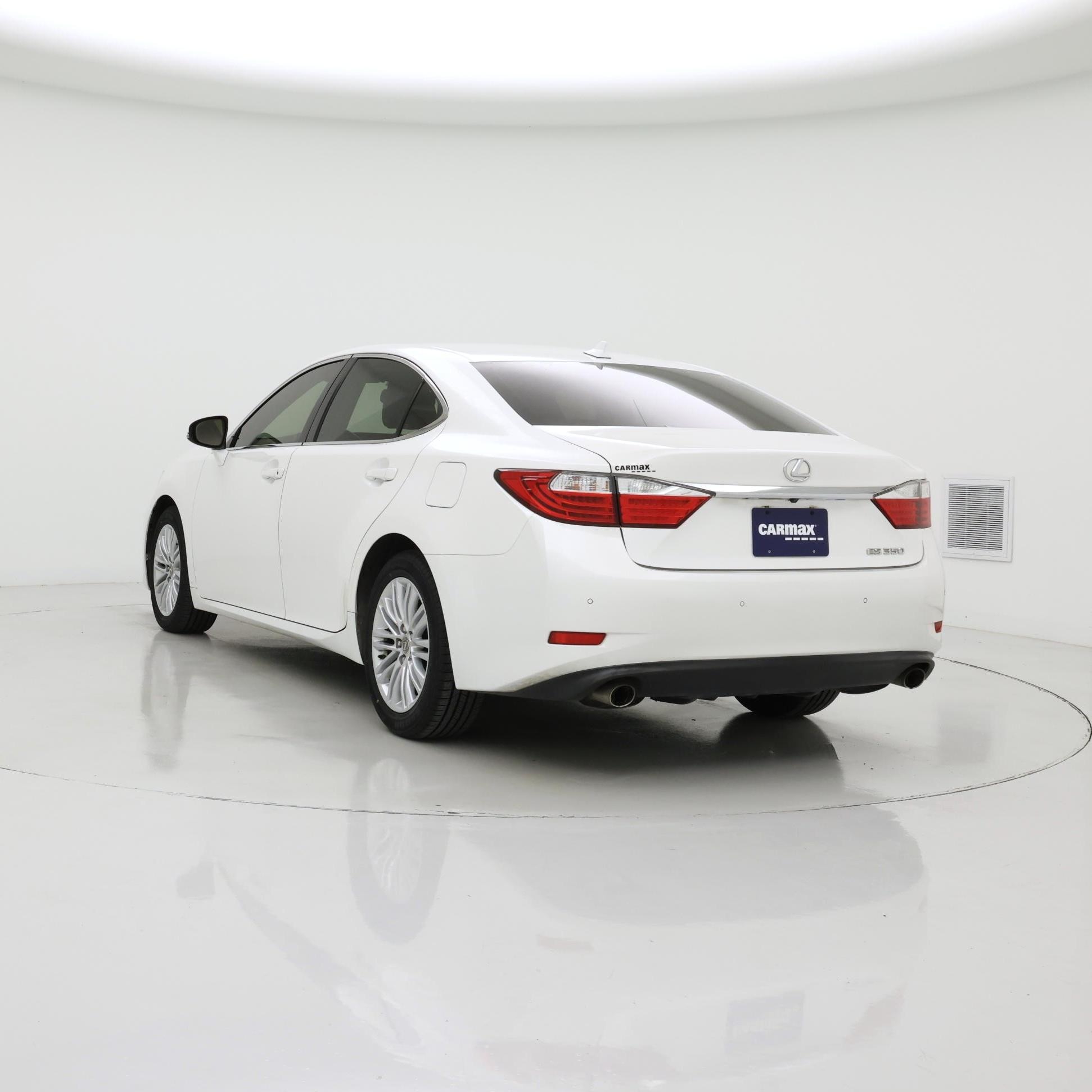 Thumbnail: 2014 Lexus ES - 2