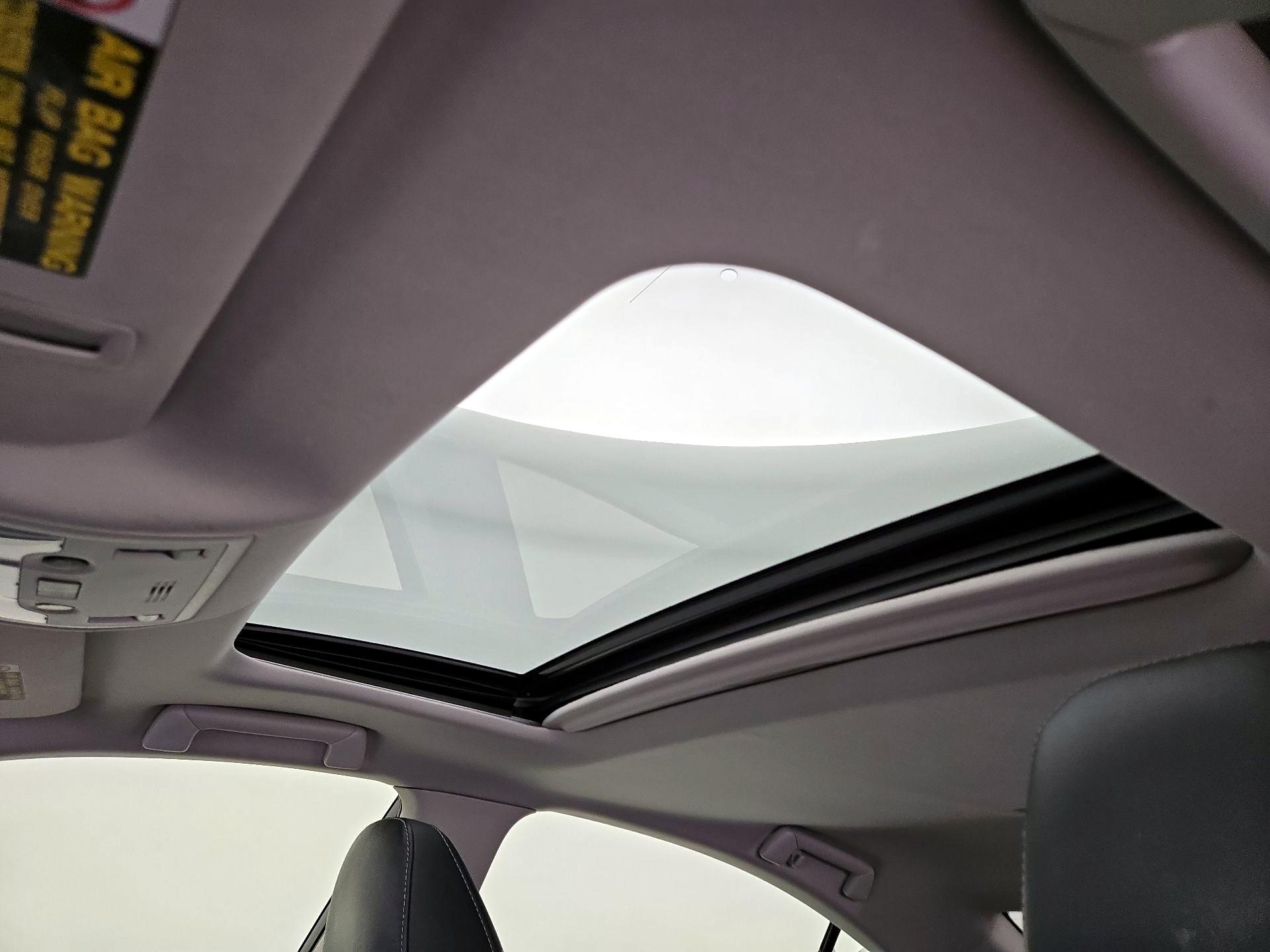 Thumbnail: 2014 Lexus ES - 19