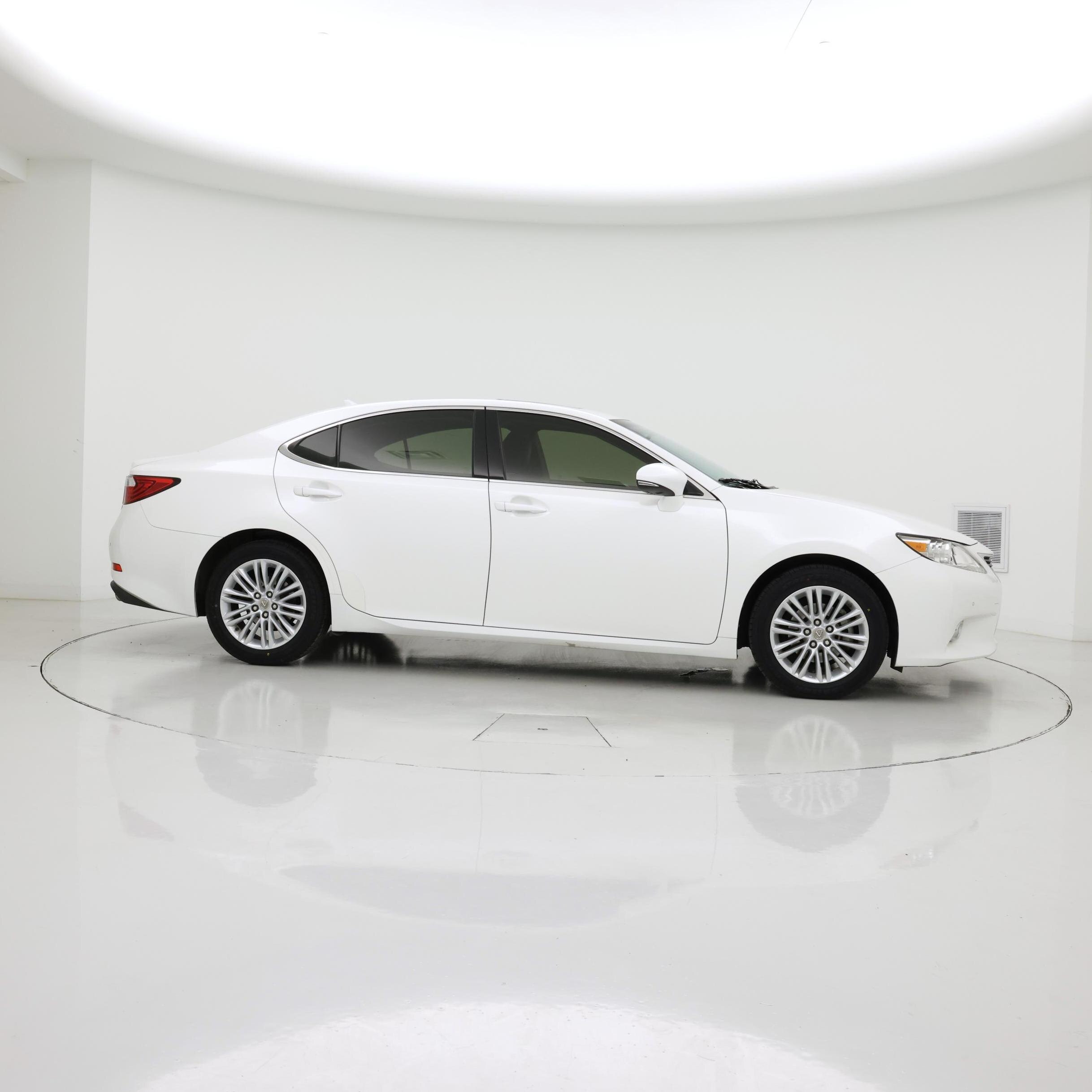 Thumbnail: 2014 Lexus ES - 7