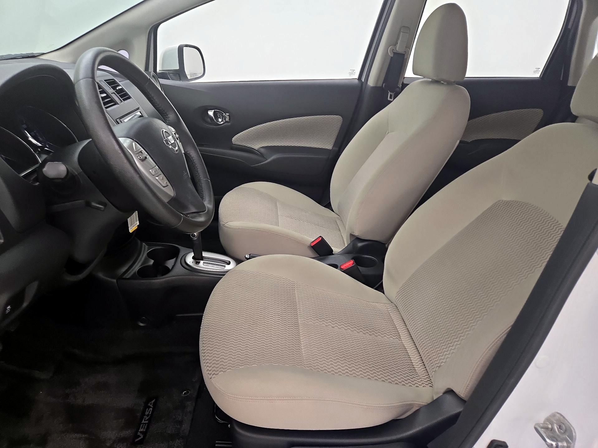 Thumbnail: 2014 Nissan Versa Note - 11