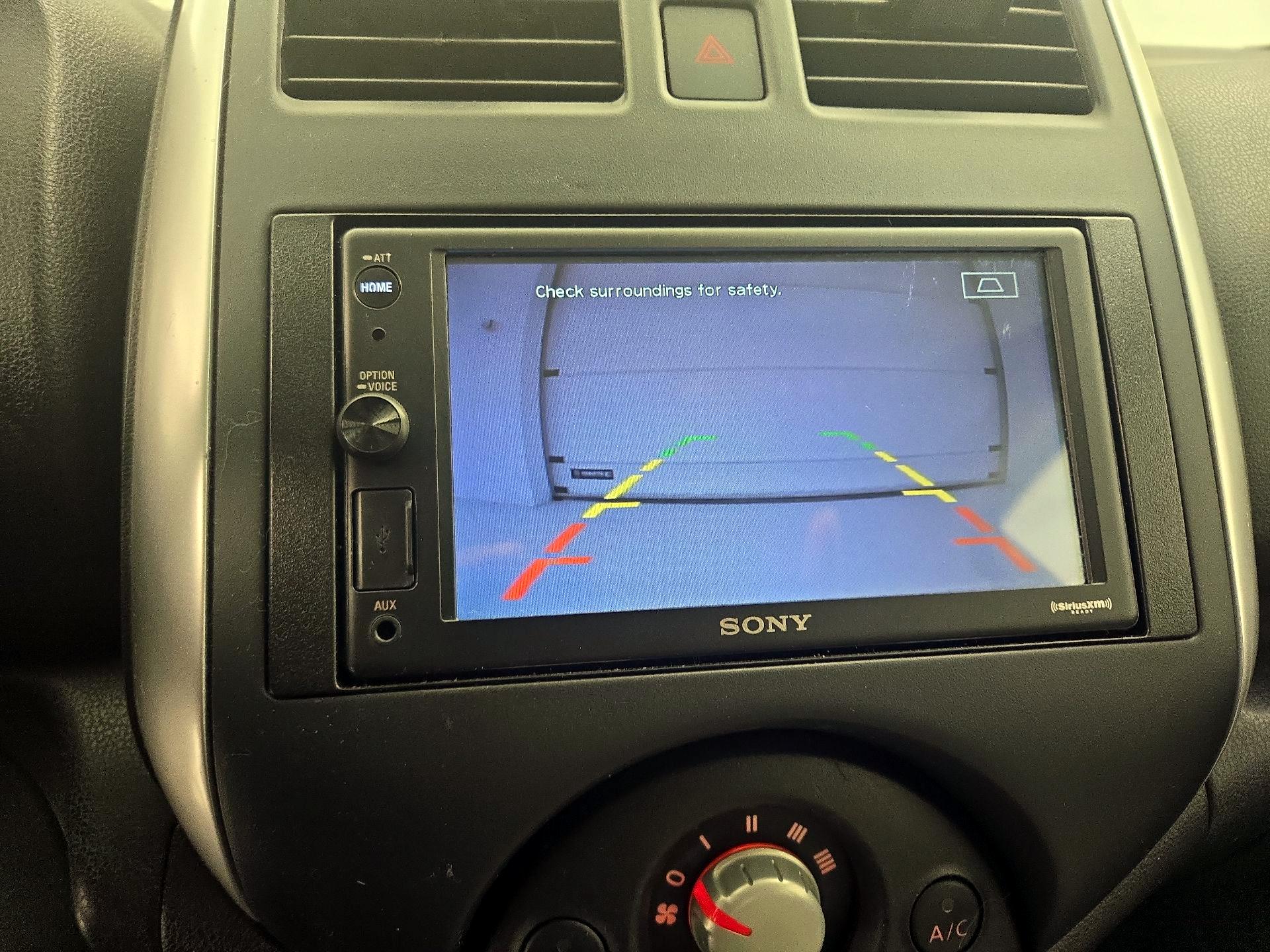 Thumbnail: 2014 Nissan Versa Note - 14
