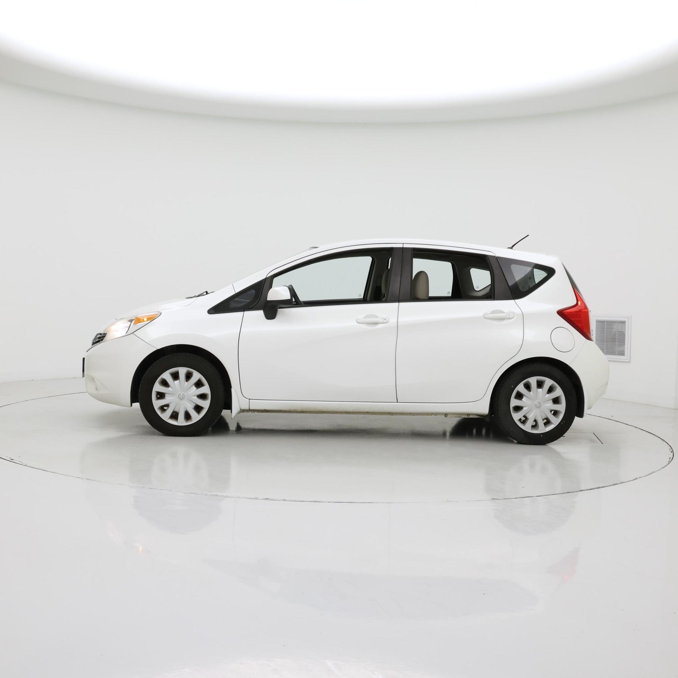 Thumbnail: 2014 Nissan Versa Note - 3