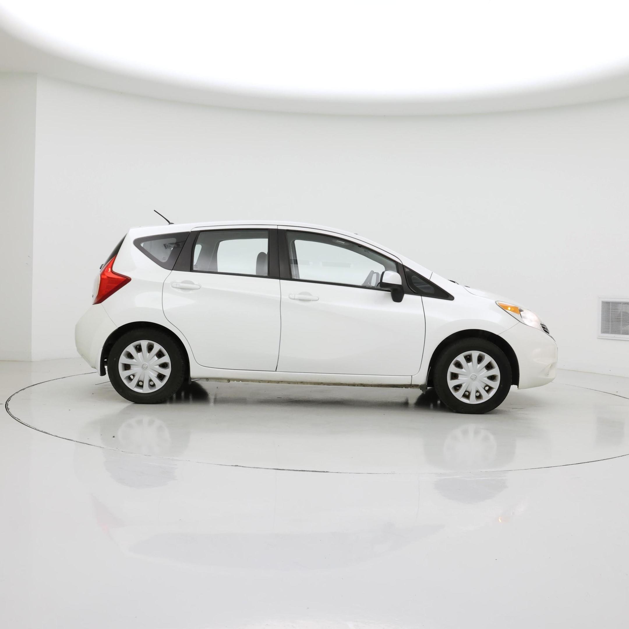 Thumbnail: 2014 Nissan Versa Note - 7