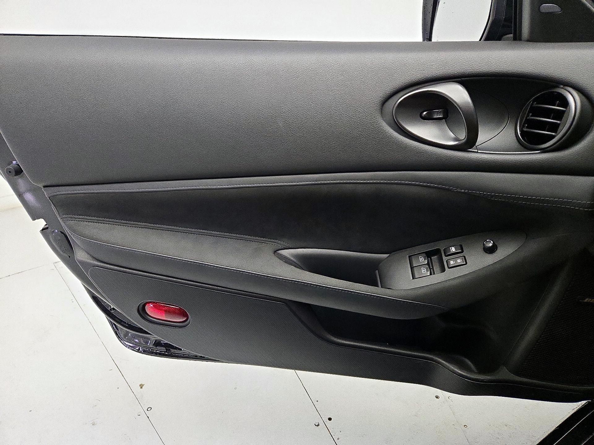 Thumbnail: 2025 Nissan Z - 12