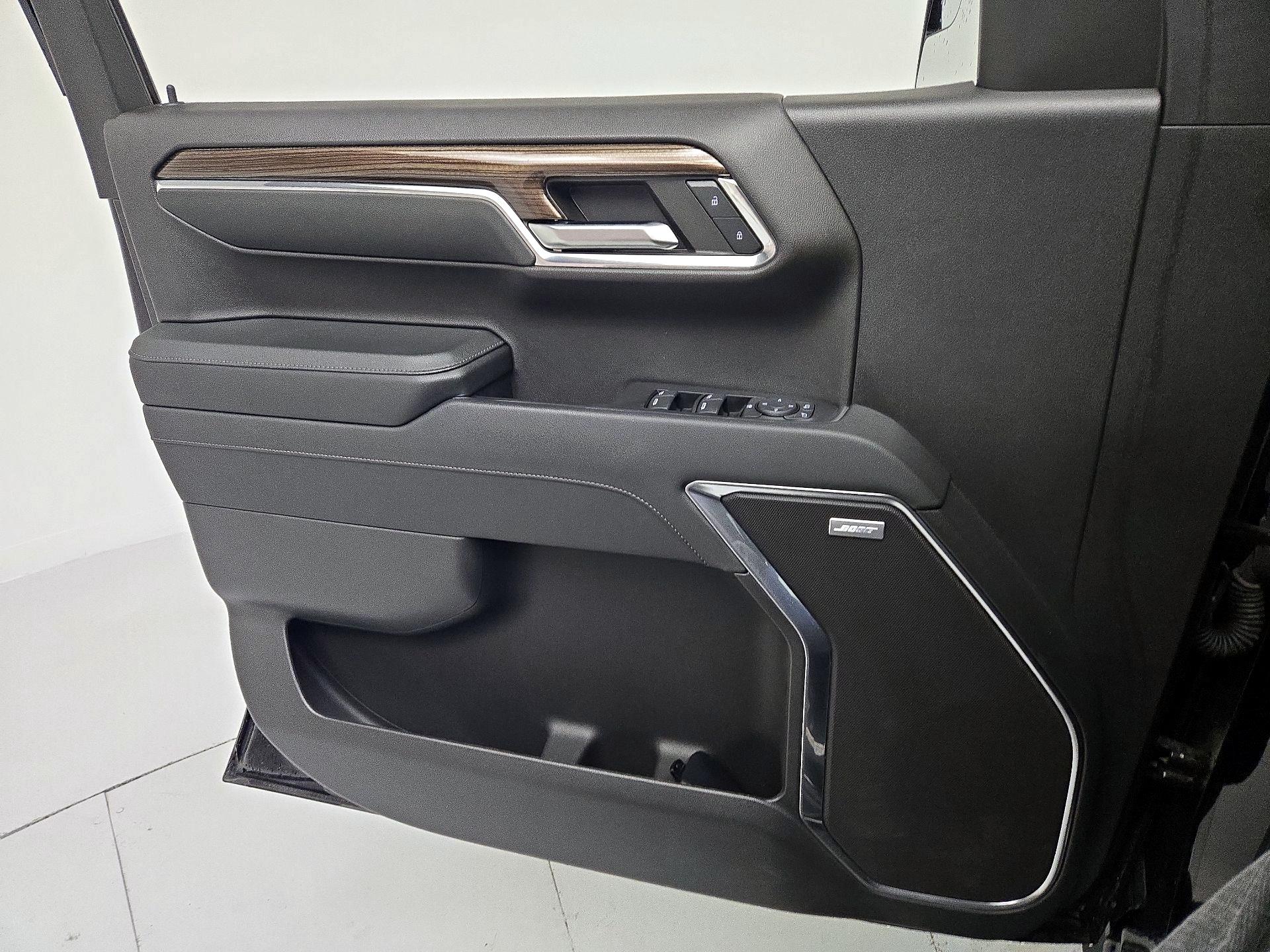 Thumbnail: 2024 Chevrolet Silverado 1500 - 12