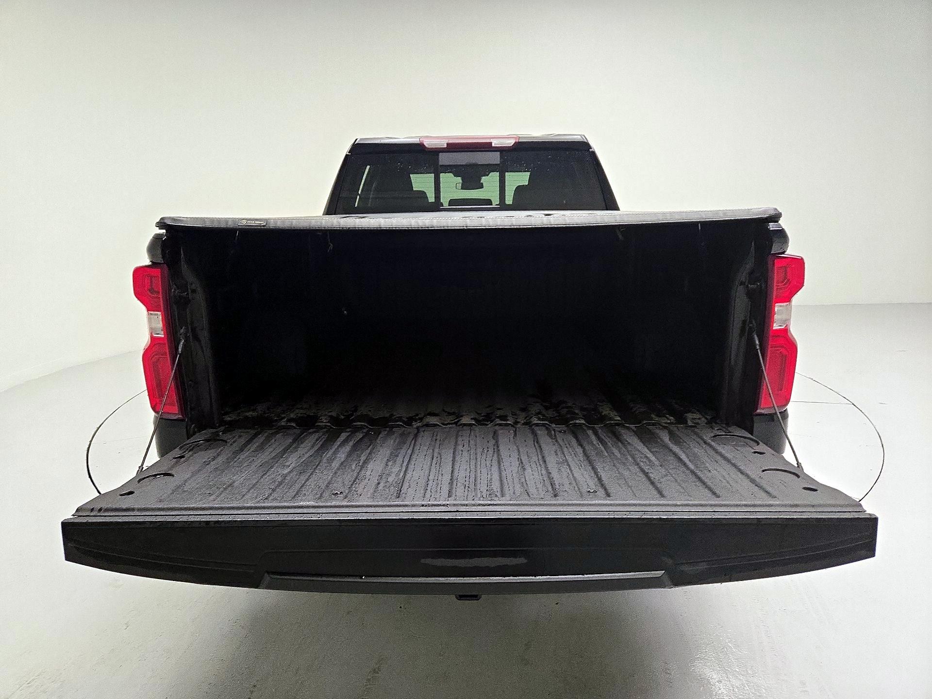 Thumbnail: 2024 Chevrolet Silverado 1500 - 19