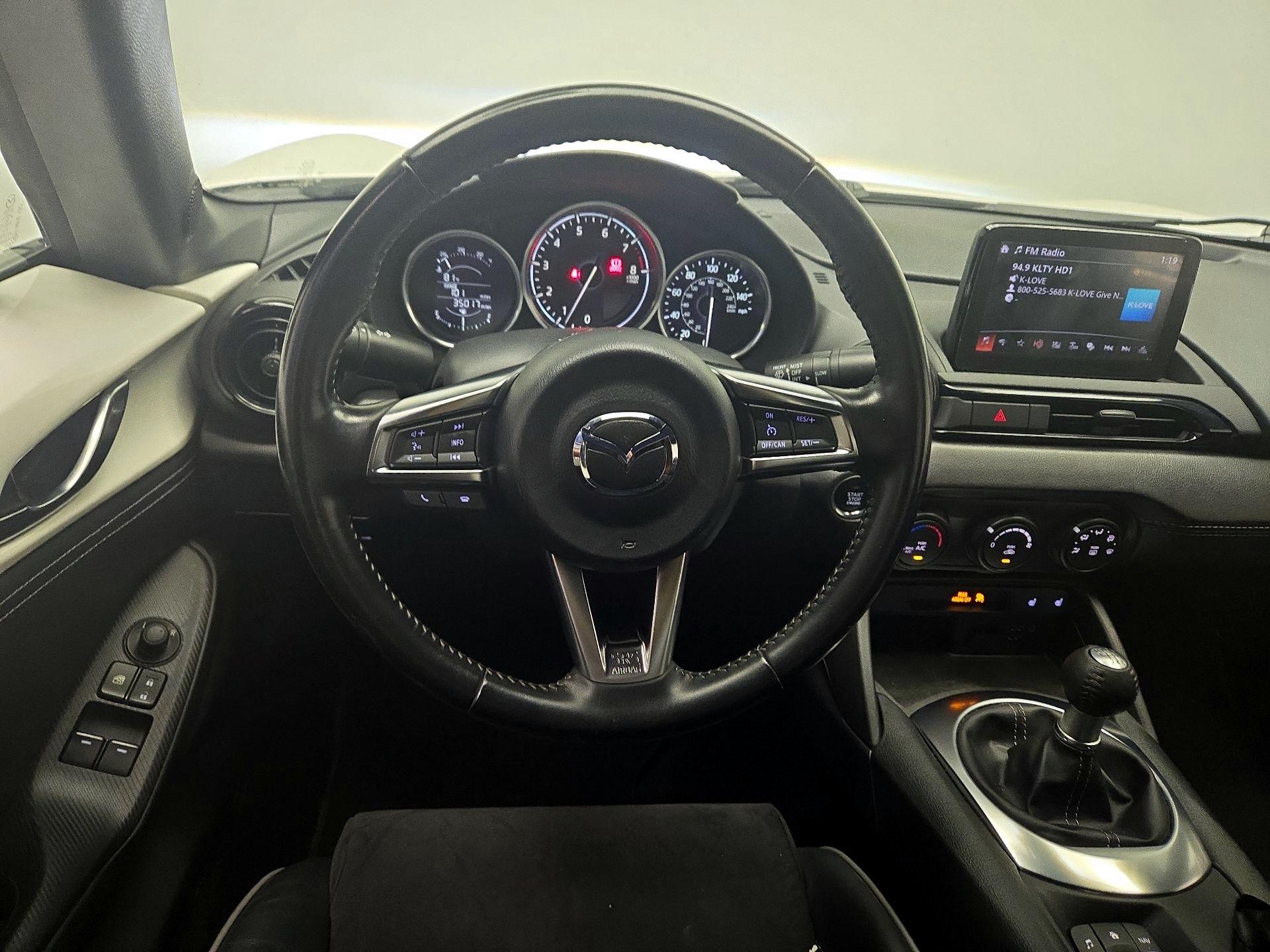 Thumbnail: 2020 Mazda MX-5 Miata - 10