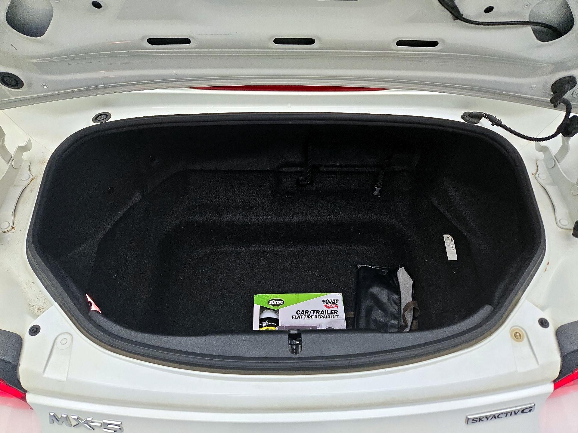 Thumbnail: 2020 Mazda MX-5 Miata - 19