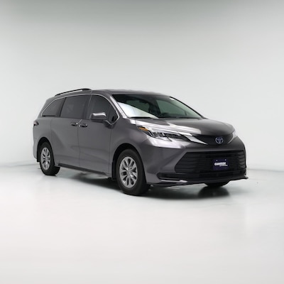 2024 Toyota Sienna Hybrid LE